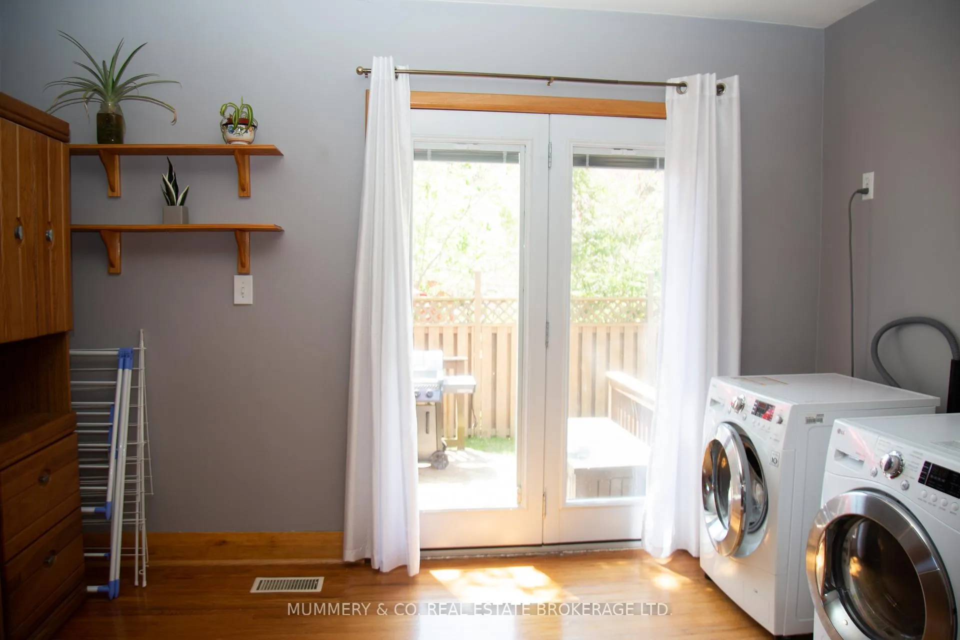 Photo 27 of 42 Hawthorne Avenue, Norfolk, Simcoe — HOMEH