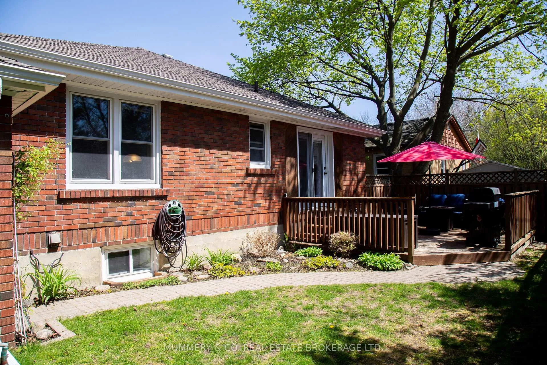 Photo 31 of 42 Hawthorne Avenue, Norfolk, Simcoe — HOMEH
