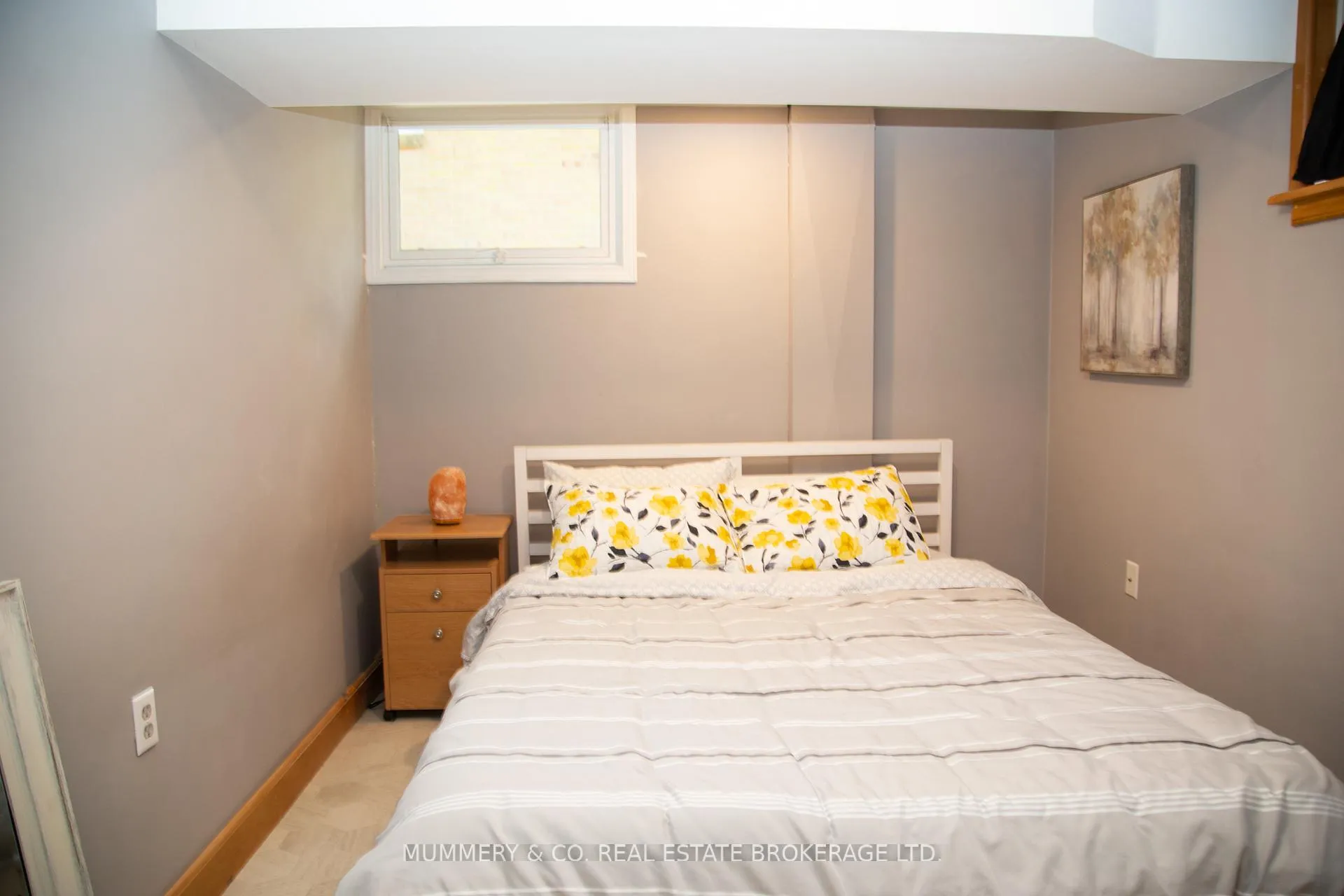 Photo 46 of 42 Hawthorne Avenue, Norfolk, Simcoe — HOMEH