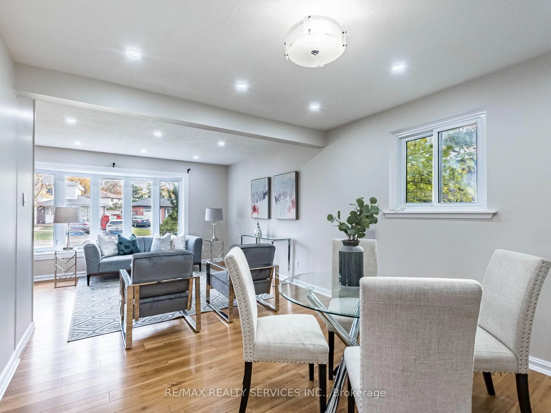 Photo 13 of 33 Elrose Road, Brampton, Southgate — HOMEH