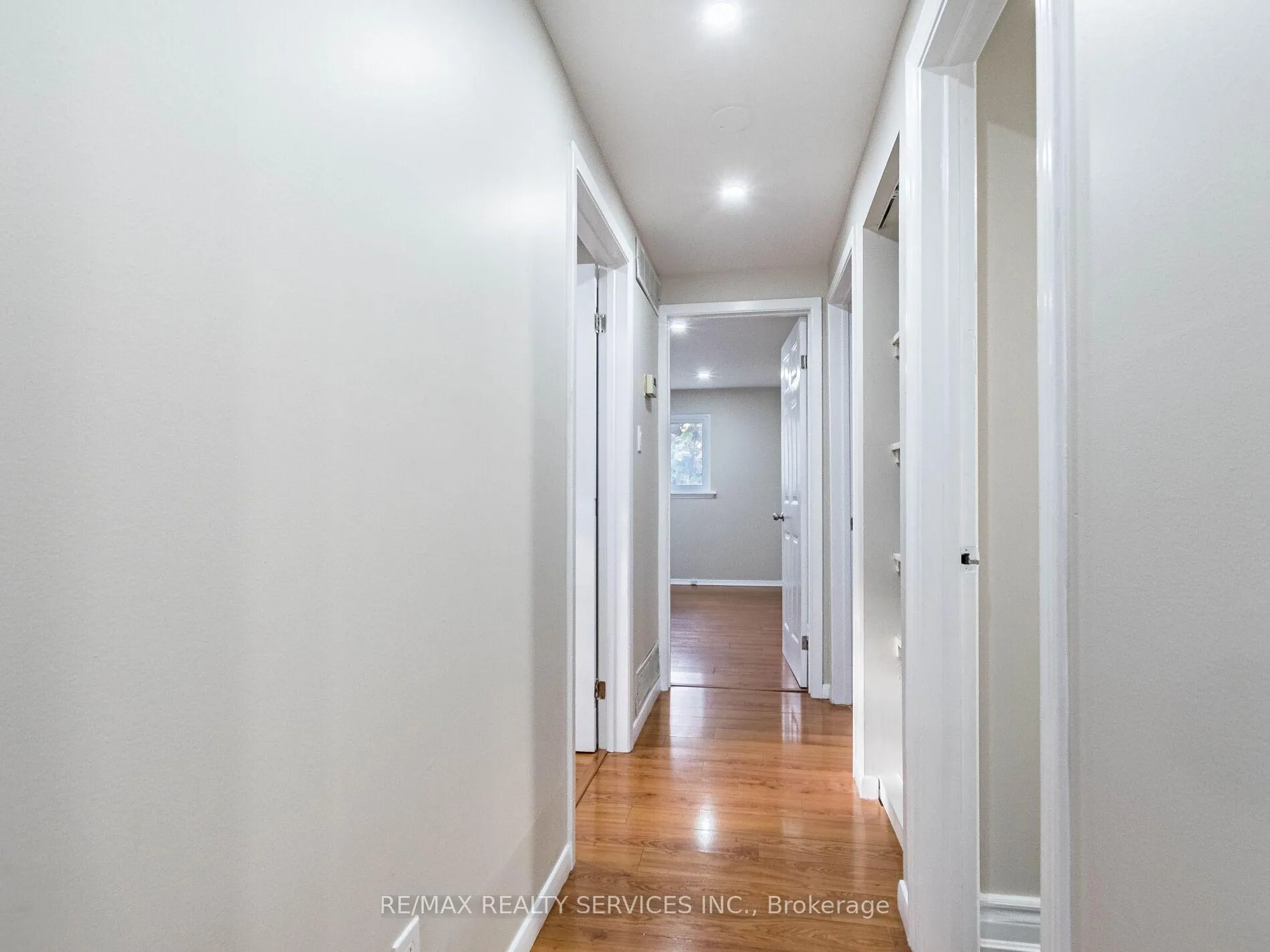 Photo 17 of 33 Elrose Road, Brampton, Southgate — HOMEH