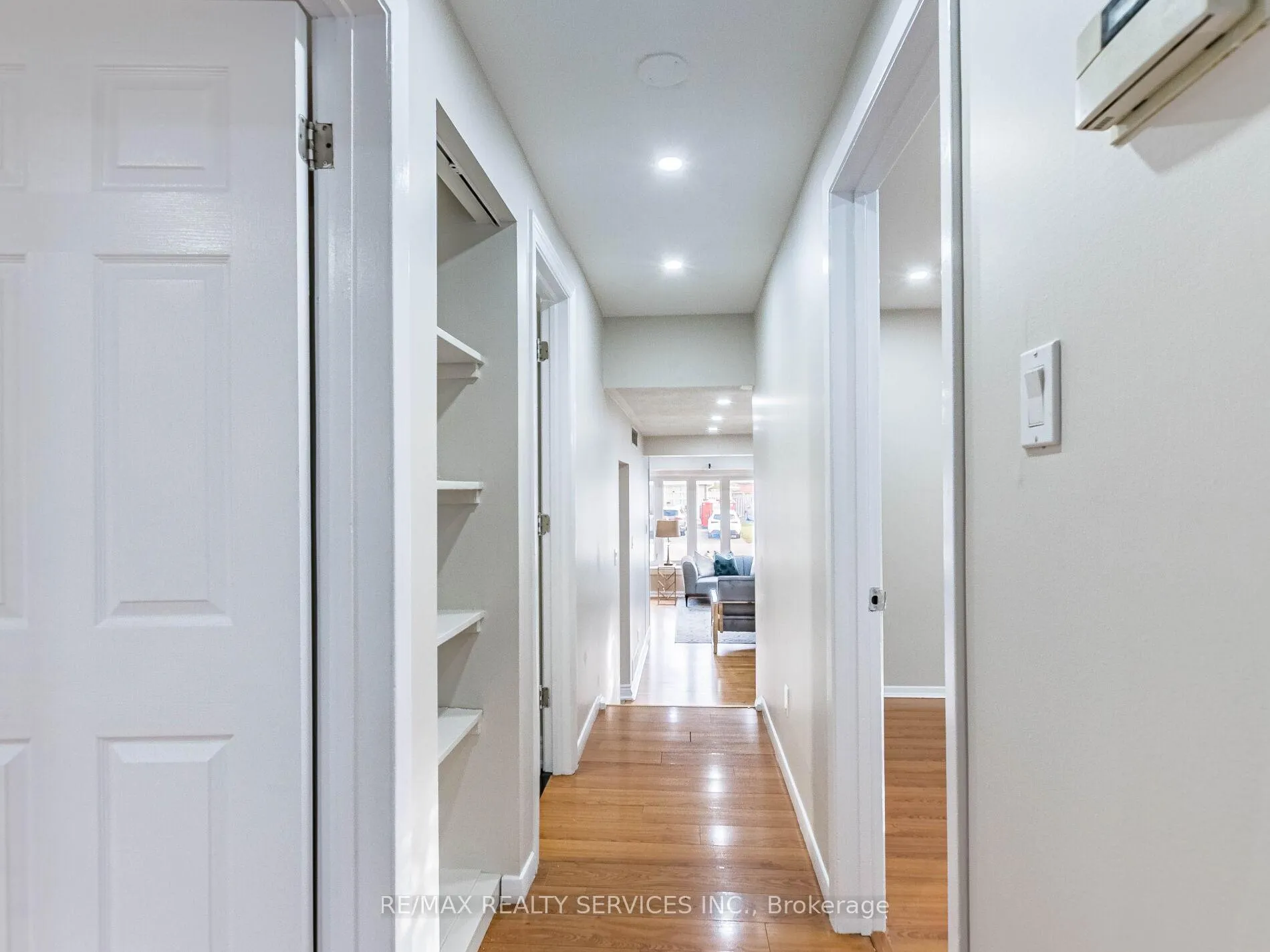 Photo 19 of 33 Elrose Road, Brampton, Southgate — HOMEH