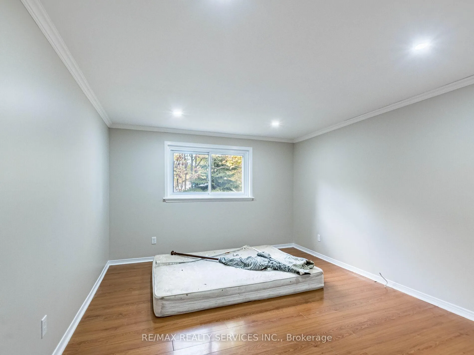 Photo 25 of 33 Elrose Road, Brampton, Southgate — HOMEH
