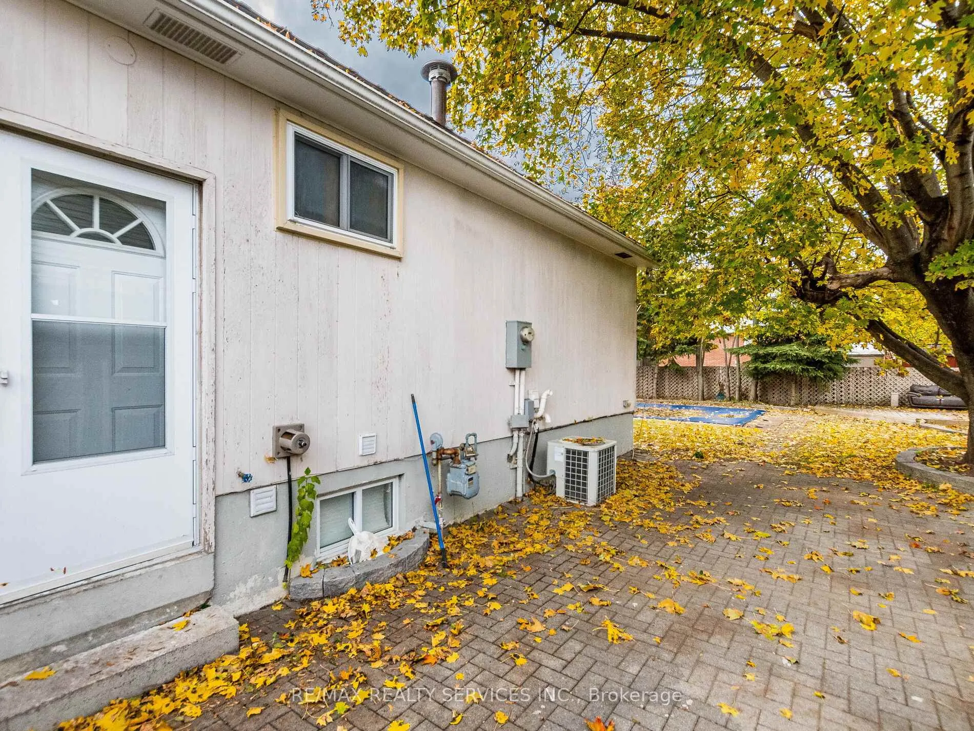 Photo 40 of 33 Elrose Road, Brampton, Southgate — HOMEH