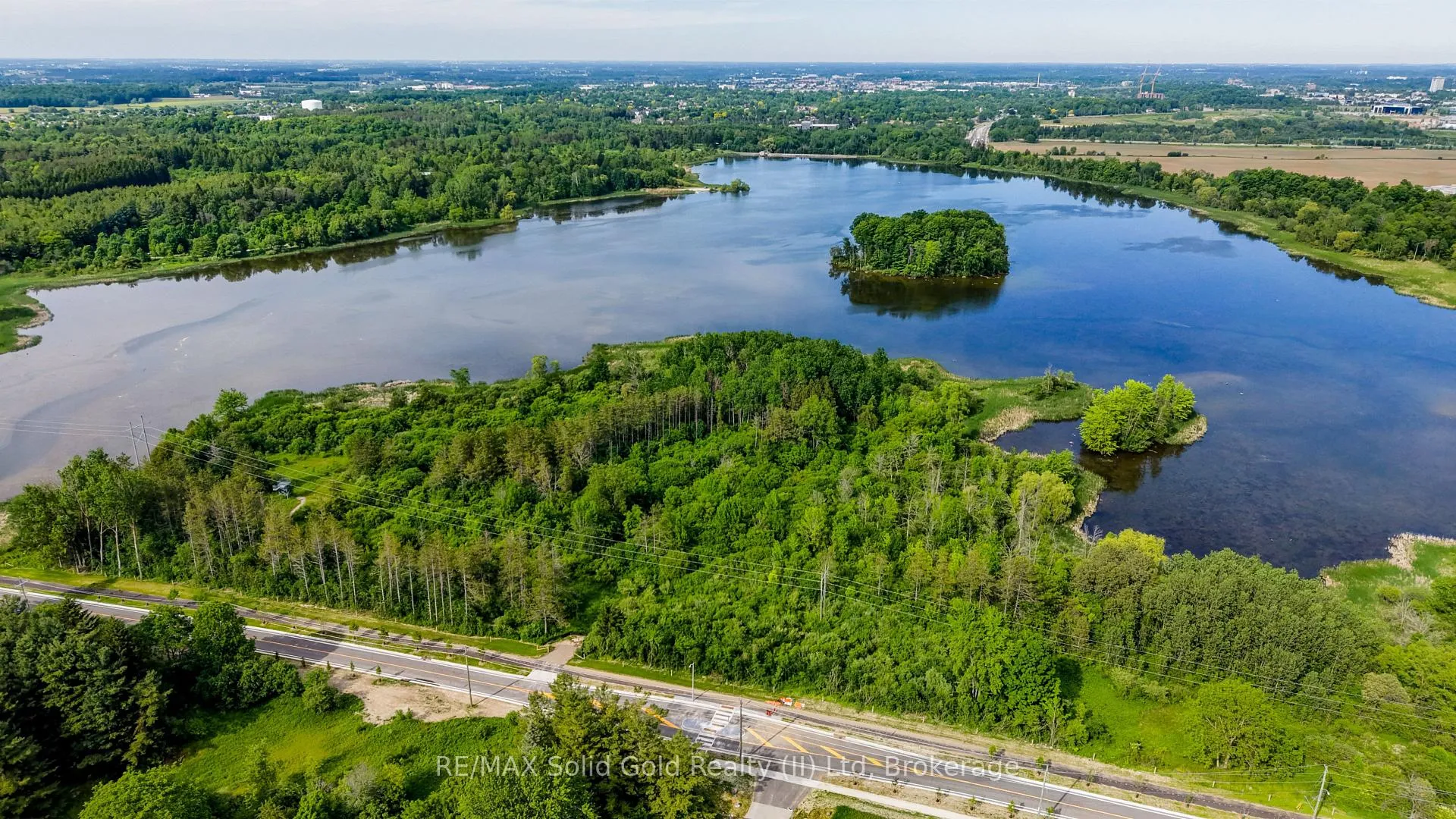 Photo 38 of 712 Brookmill Place, Waterloo, Columbia Forest — HOMEH