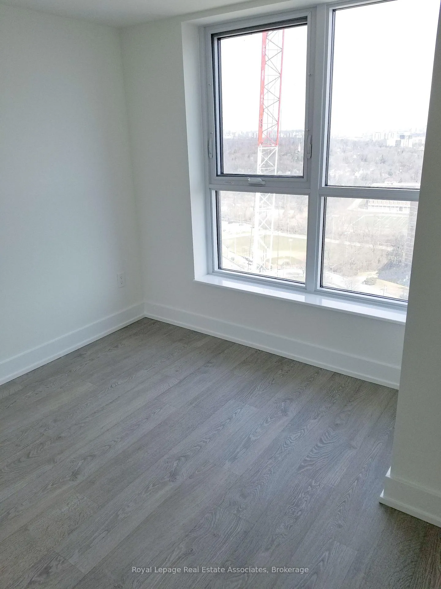 Photo 8 of Unit 2406, 7 Mabelle Avenue, Etobicoke, Islington-City Centre West — HOMEH