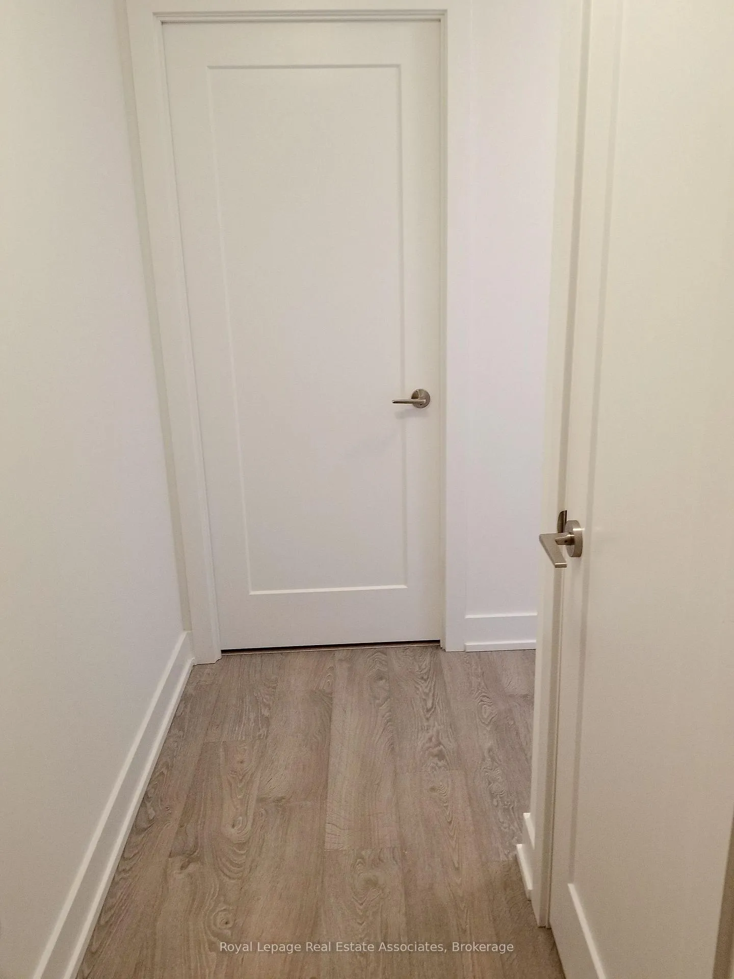 Photo 10 of Unit 2406, 7 Mabelle Avenue, Etobicoke, Islington-City Centre West — HOMEH