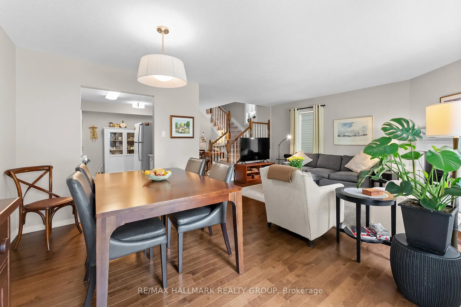 Photo 20 of 20 Royal Oak Court, Ottawa, Hunt Club Park/Greenboro — HOMEH