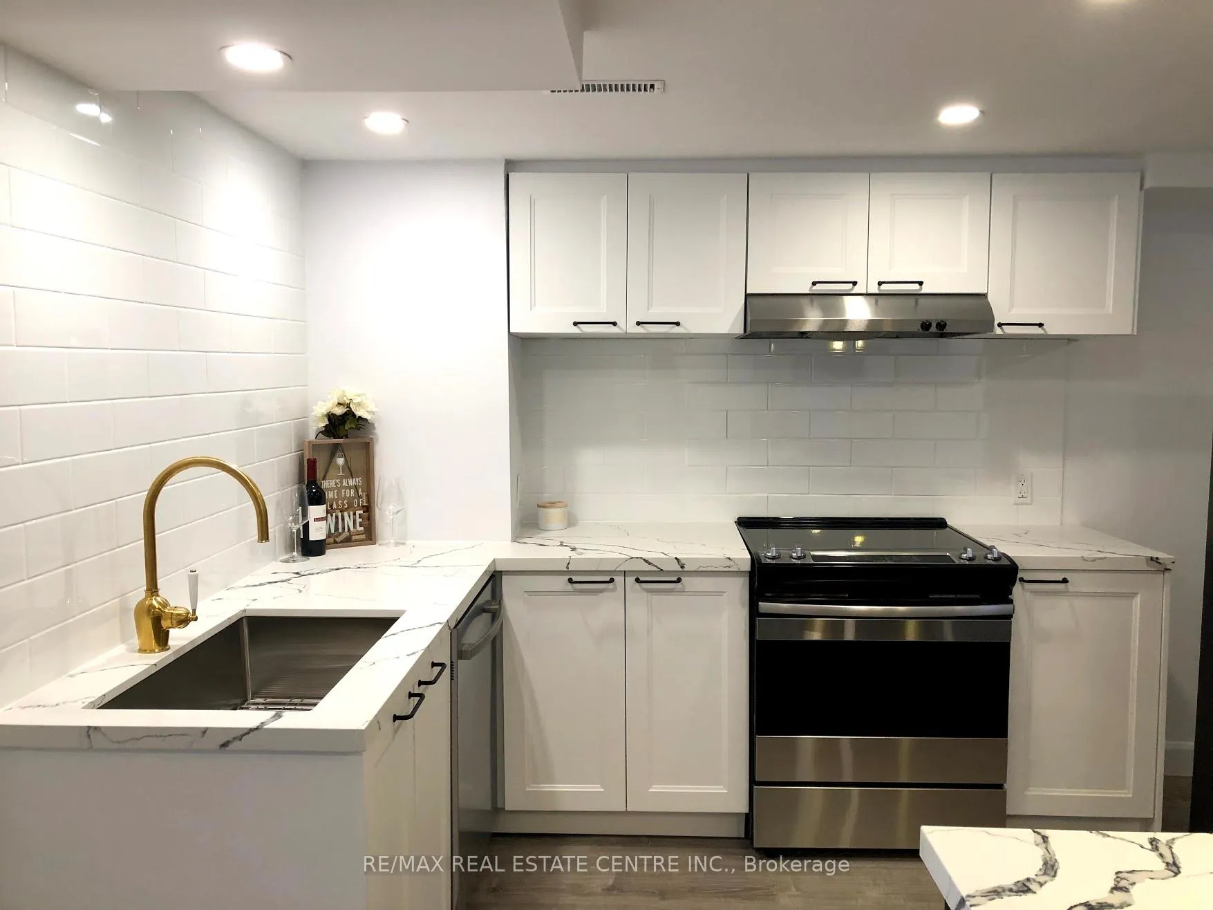 Photo 9 of Unit Lower, 226 Howard Crescent, Orangeville — HOMEH