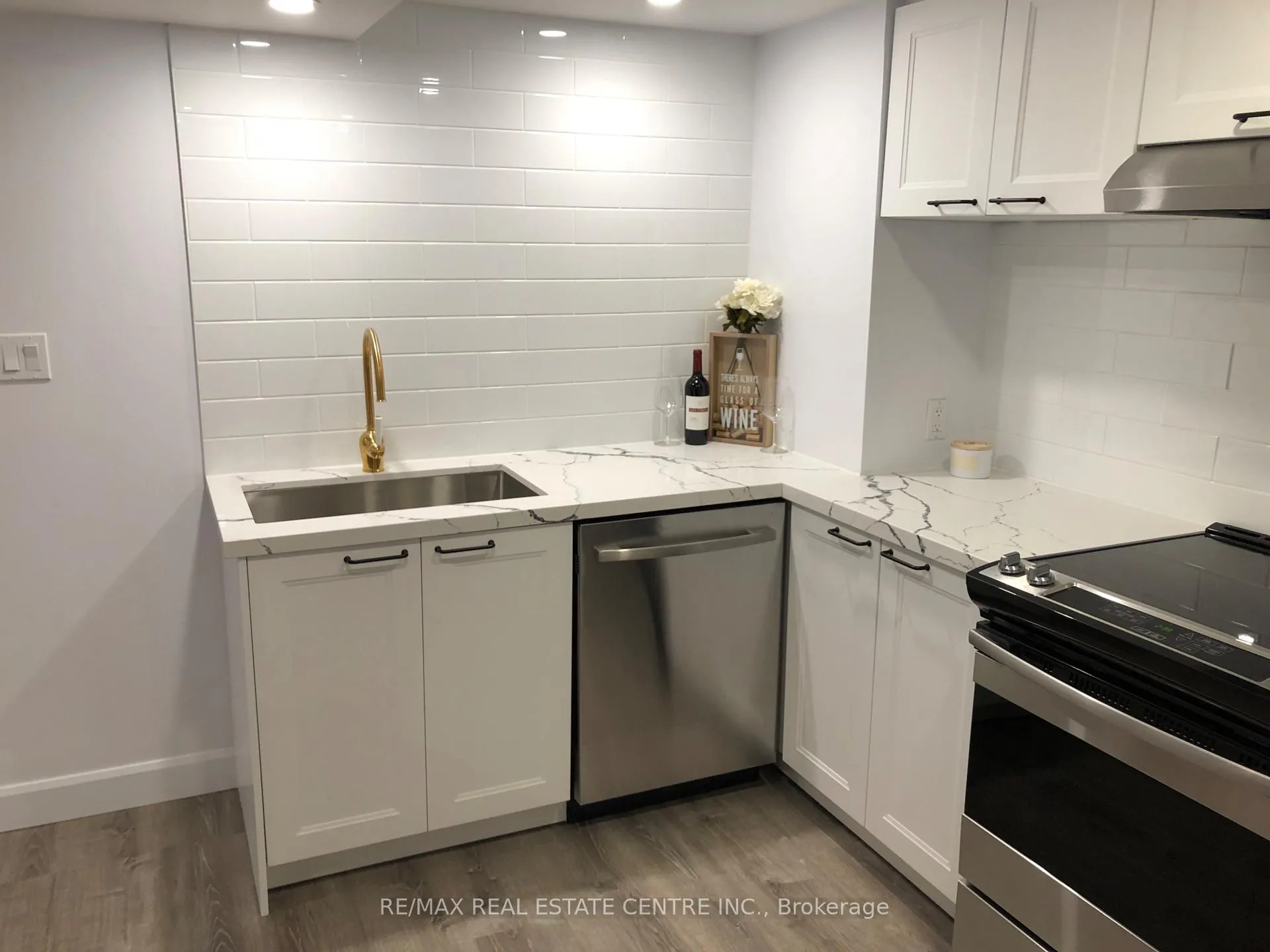 Photo 10 of Unit Lower, 226 Howard Crescent, Orangeville — HOMEH