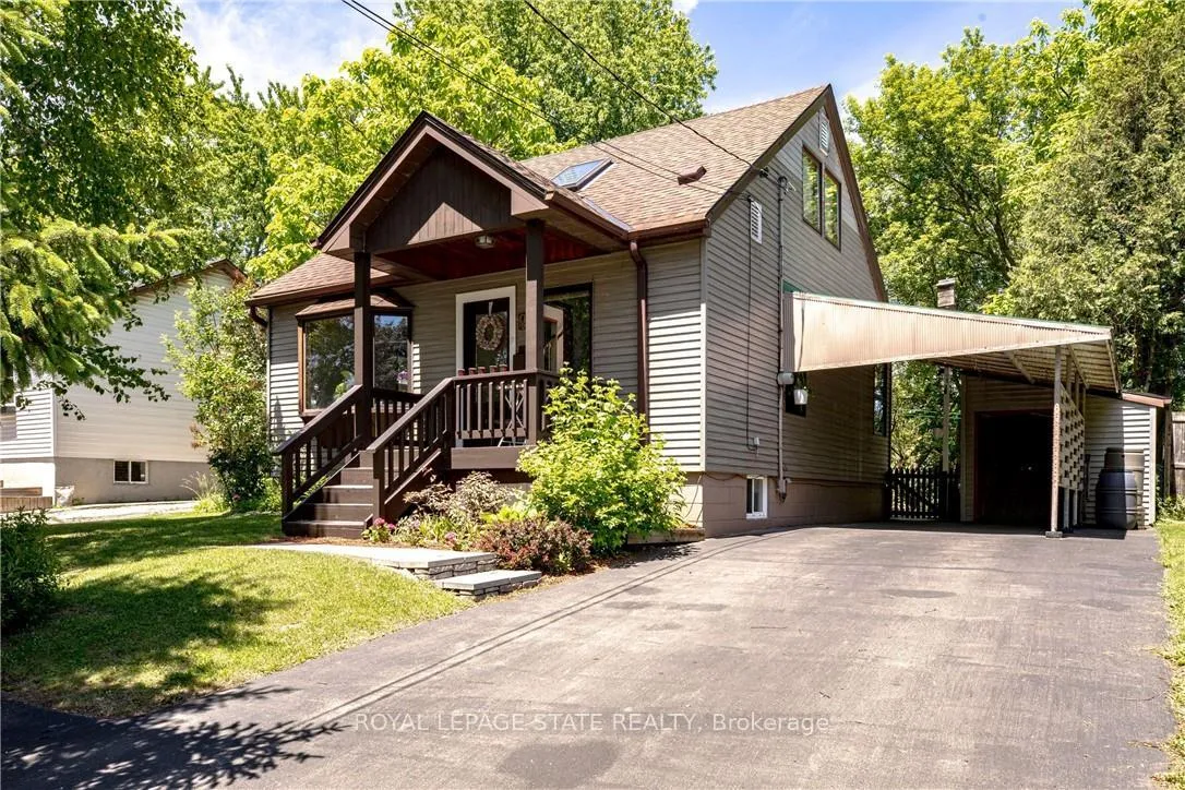 Photo 3 of 9 Morton Avenue, Hamilton, Dundas — HOMEH