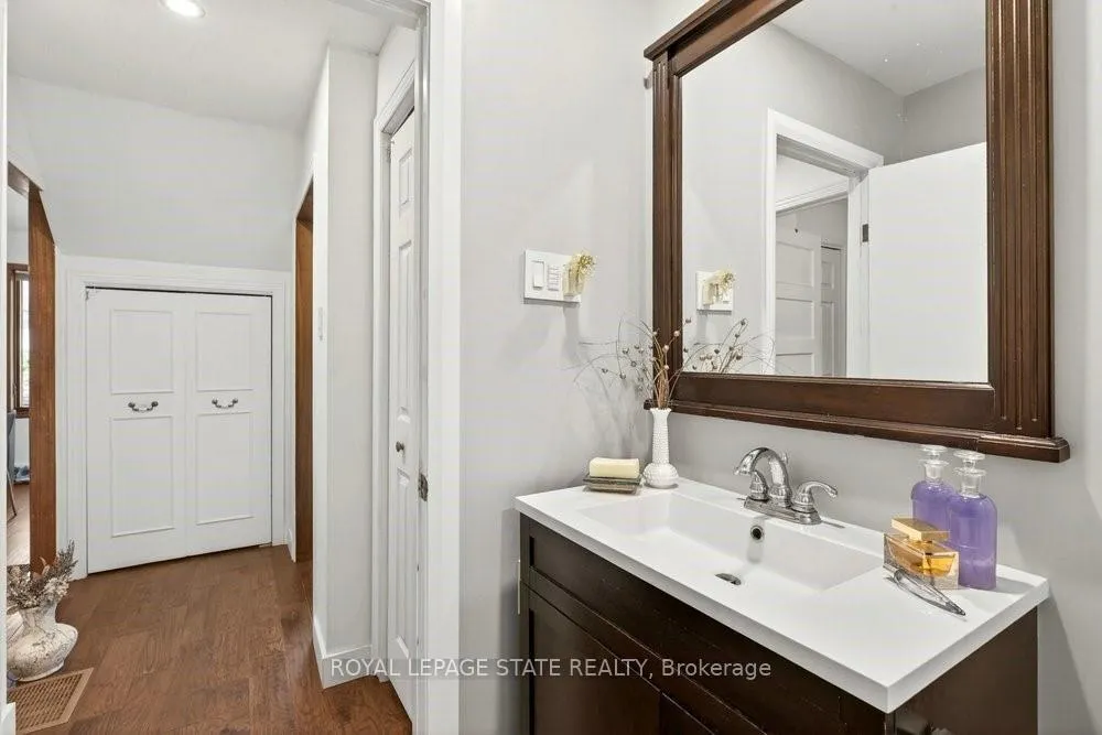 Photo 22 of 9 Morton Avenue, Hamilton, Dundas — HOMEH
