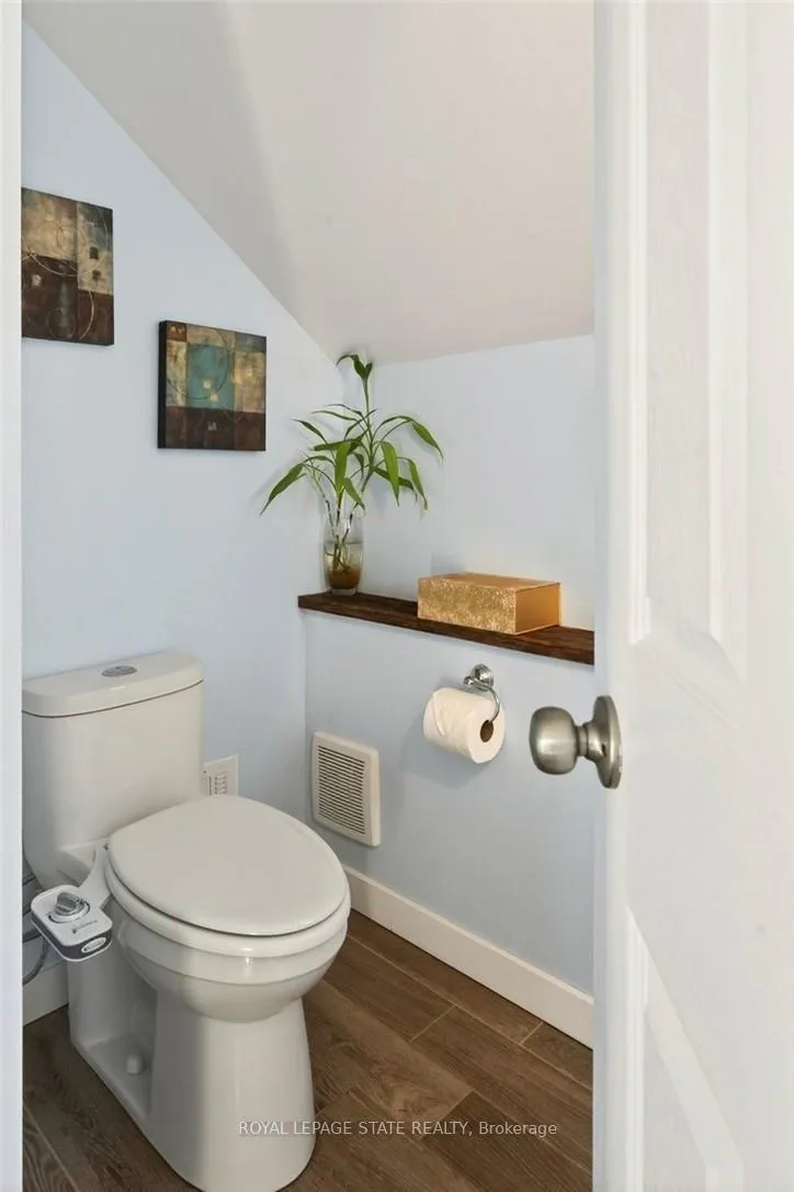 Photo 27 of 9 Morton Avenue, Hamilton, Dundas — HOMEH