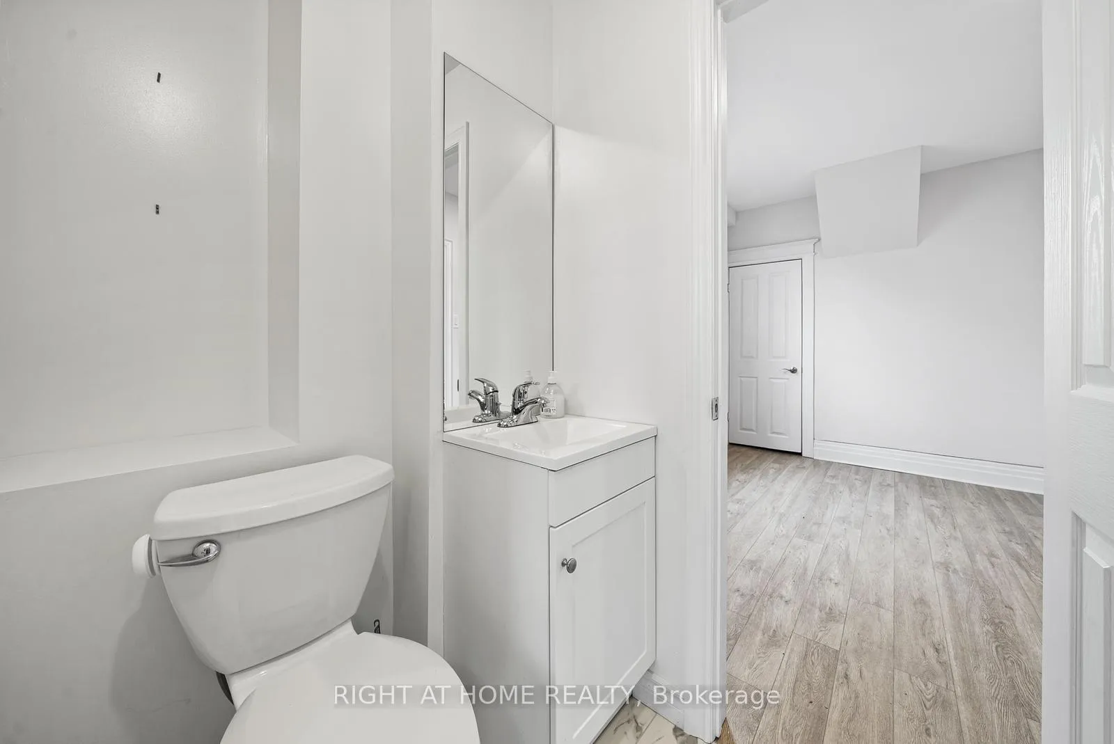 Photo 14 of 134 Millicent Street, Toronto, Dovercourt-Wallace Emerson-Junction — HOMEH