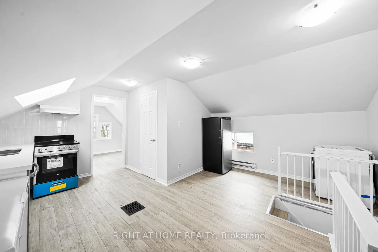 Photo 27 of 134 Millicent Street, Toronto, Dovercourt-Wallace Emerson-Junction — HOMEH