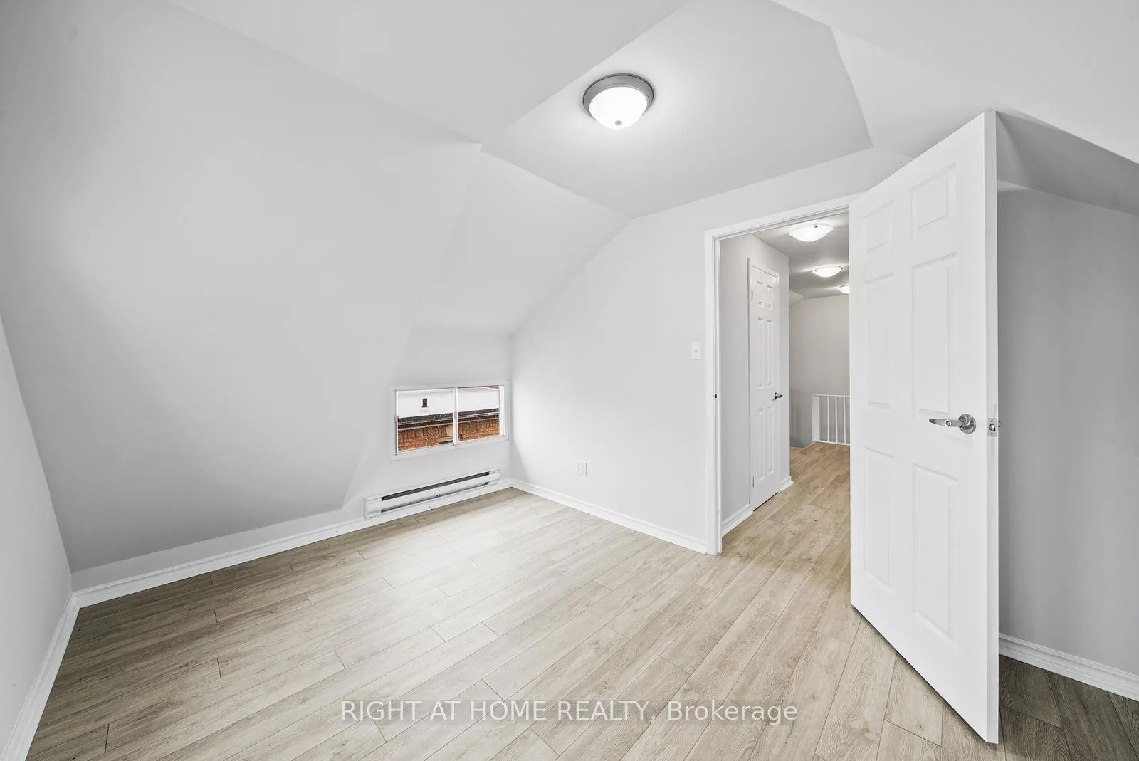 Photo 28 of 134 Millicent Street, Toronto, Dovercourt-Wallace Emerson-Junction — HOMEH