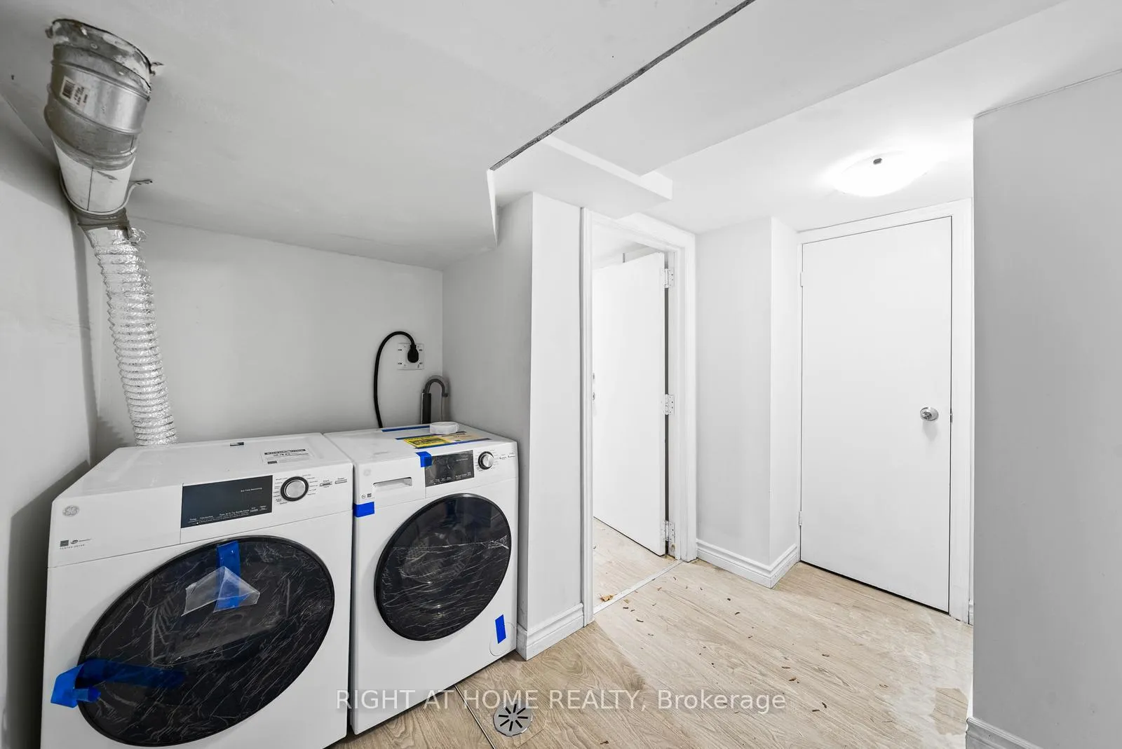 Photo 34 of 134 Millicent Street, Toronto, Dovercourt-Wallace Emerson-Junction — HOMEH
