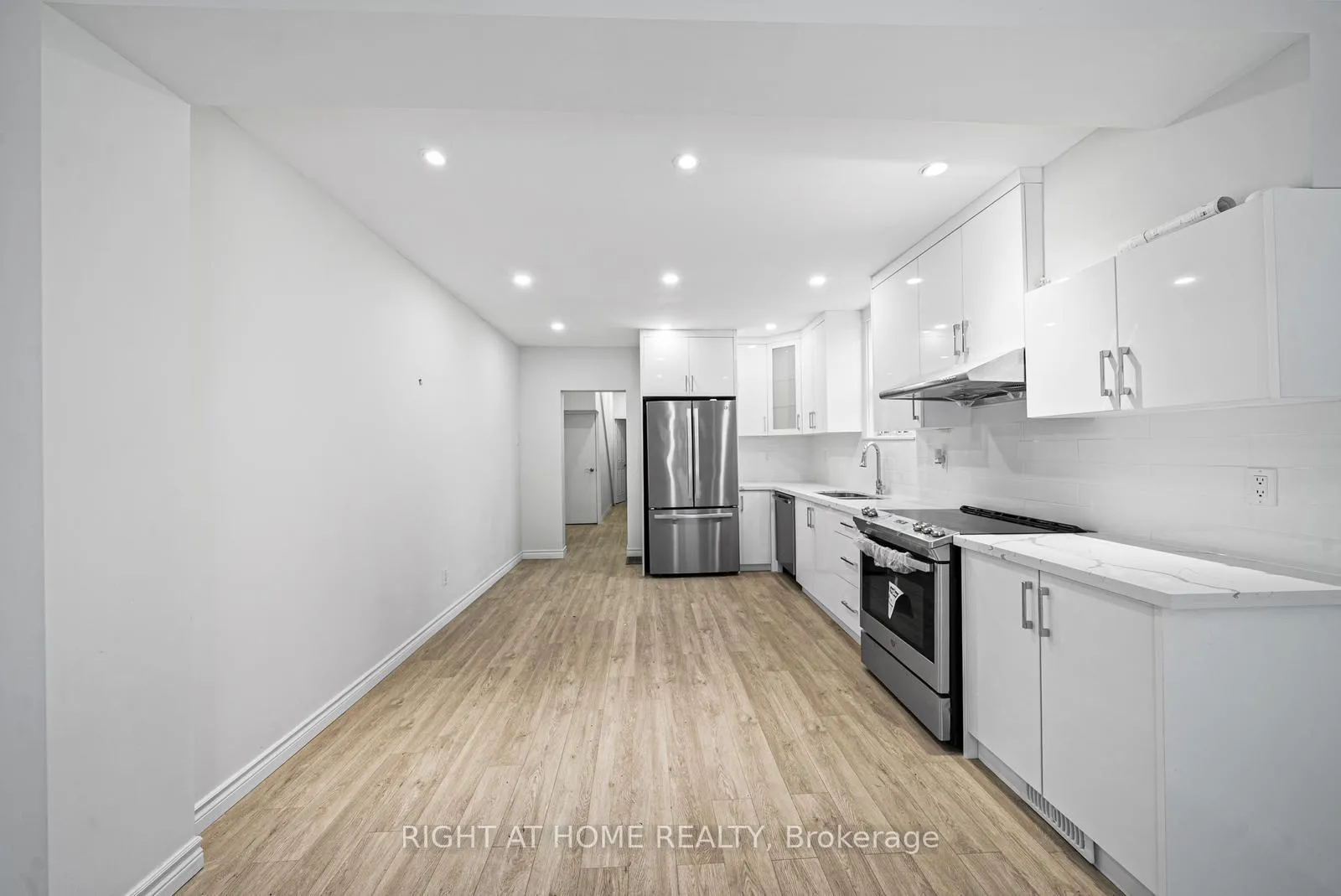 Photo 38 of 134 Millicent Street, Toronto, Dovercourt-Wallace Emerson-Junction — HOMEH