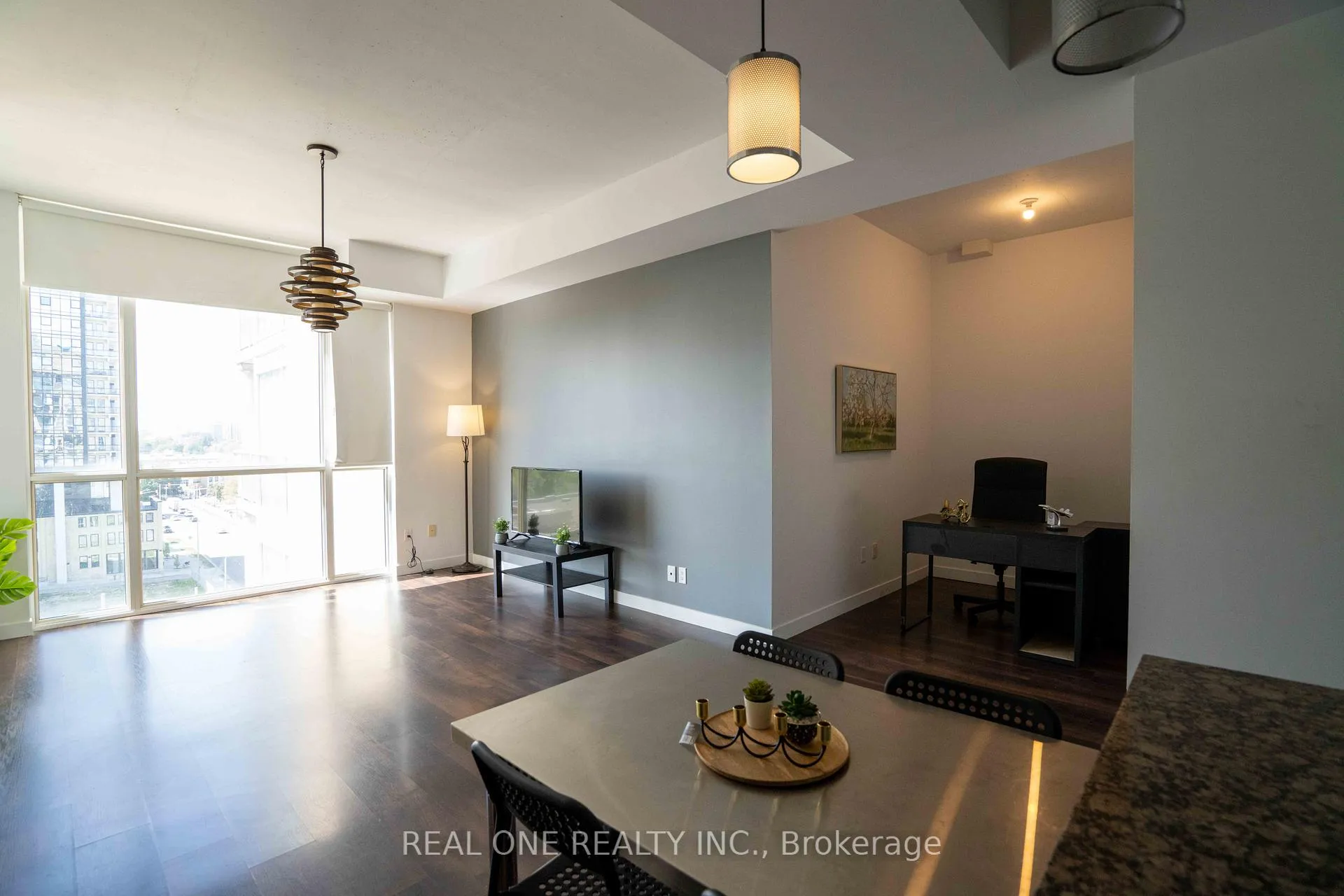 Photo 6 of Unit 703, 191 king Street S, Waterloo — HOMEH