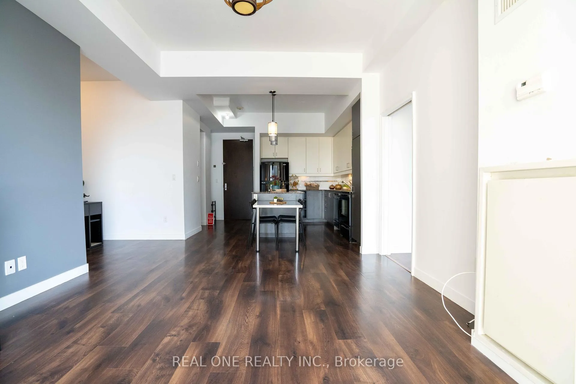 Photo 10 of Unit 703, 191 king Street S, Waterloo — HOMEH