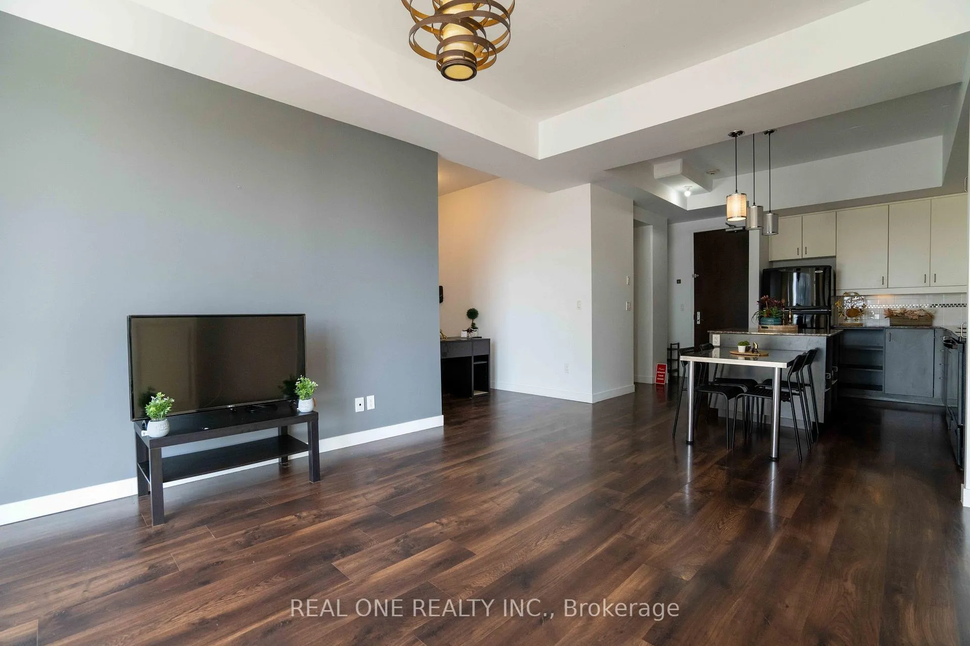 Photo 12 of Unit 703, 191 king Street S, Waterloo — HOMEH