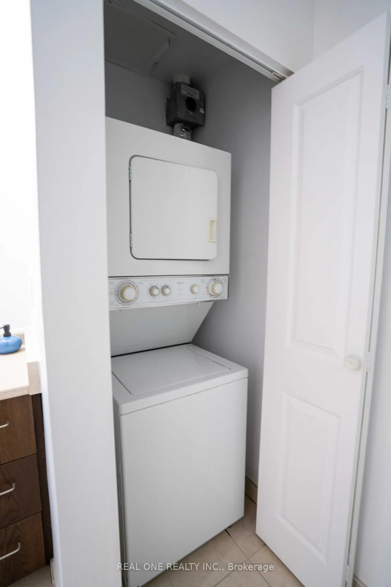 Photo 18 of Unit 703, 191 king Street S, Waterloo — HOMEH