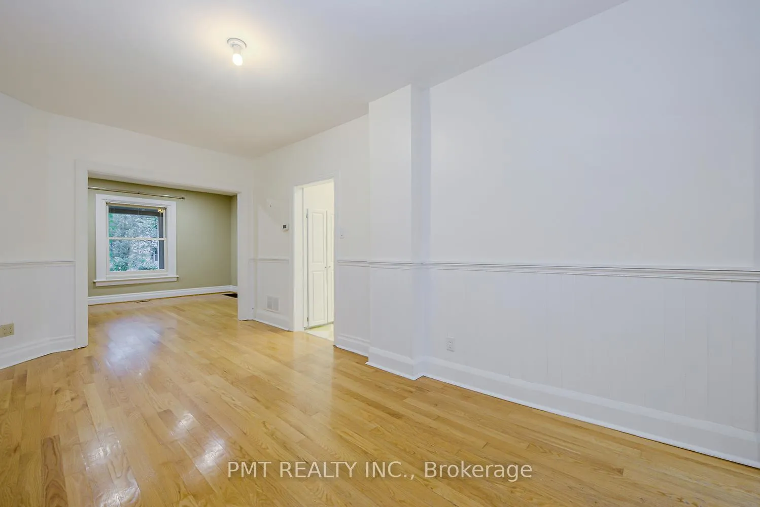 Photo 7 of 47 Herbert Avenue, Toronto, The Beaches — HOMEH