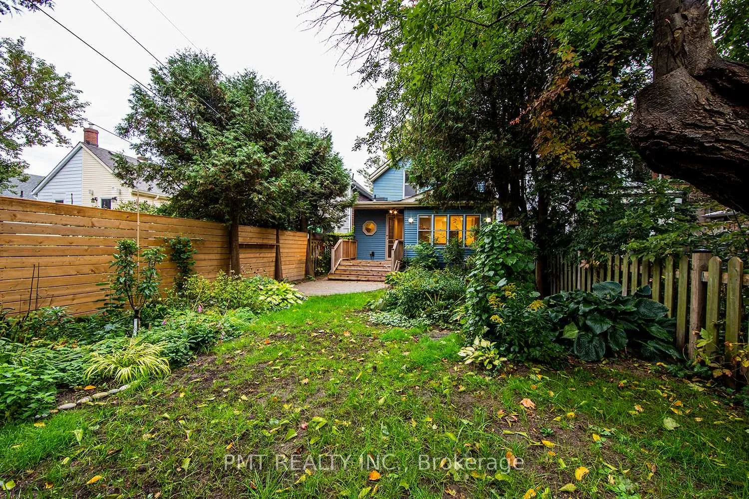 Photo 41 of 47 Herbert Avenue, Toronto, The Beaches — HOMEH