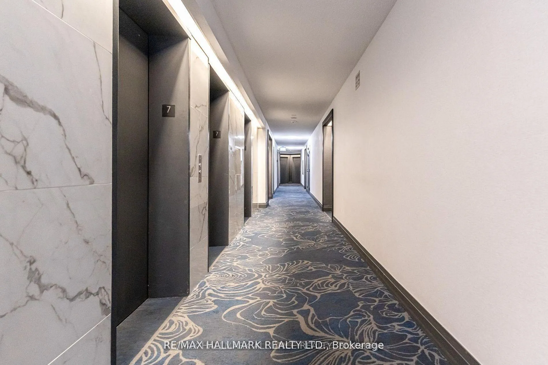 Photo 3 of Unit 707, 3 Rowntree Road, Etobicoke, Mount Olive-Silverstone-Jamestown — HOMEH