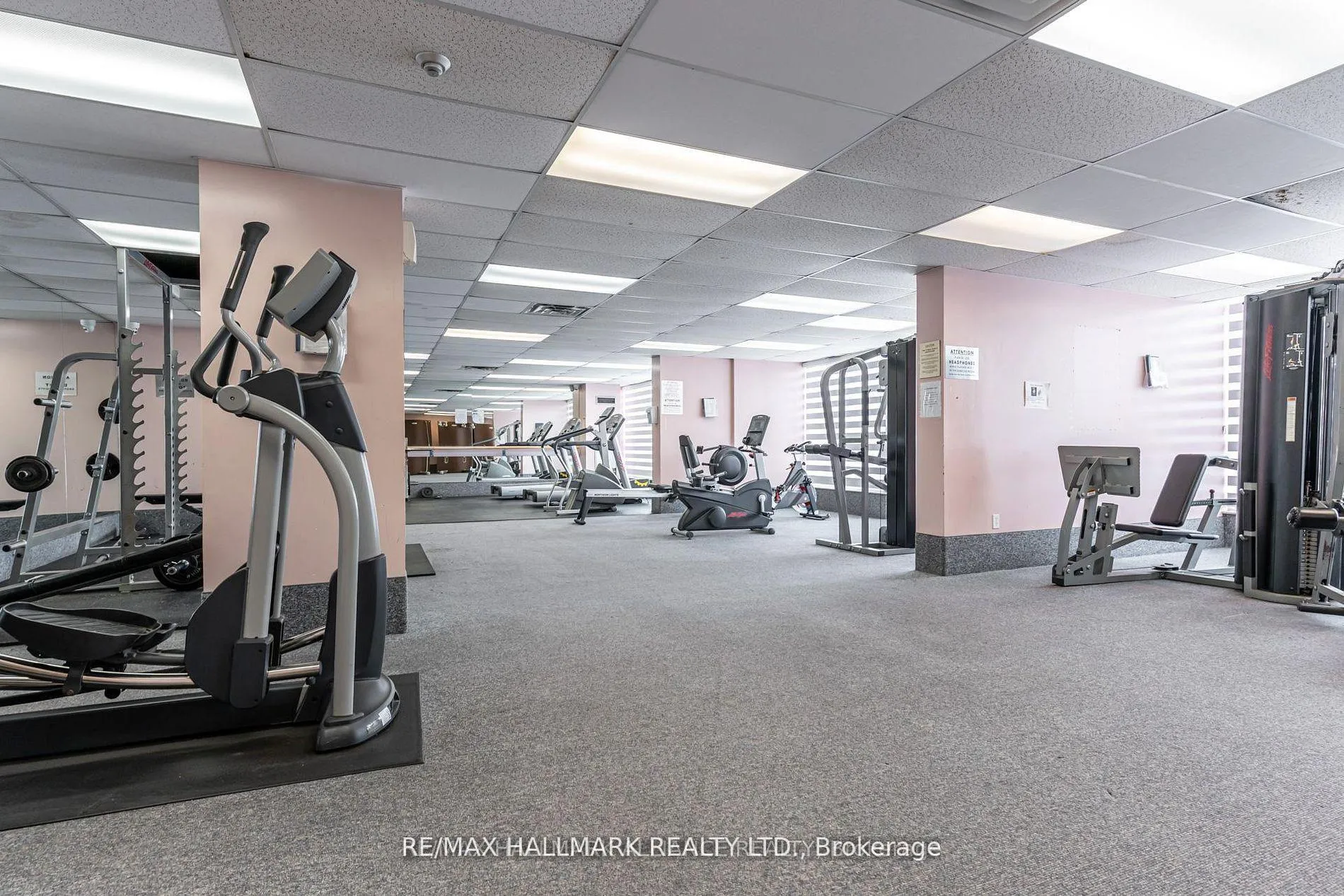 Photo 32 of Unit 707, 3 Rowntree Road, Etobicoke, Mount Olive-Silverstone-Jamestown — HOMEH