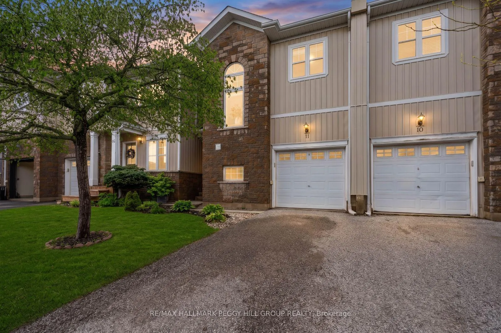 Front of Unit 11, 800 West Ridge Boulevard