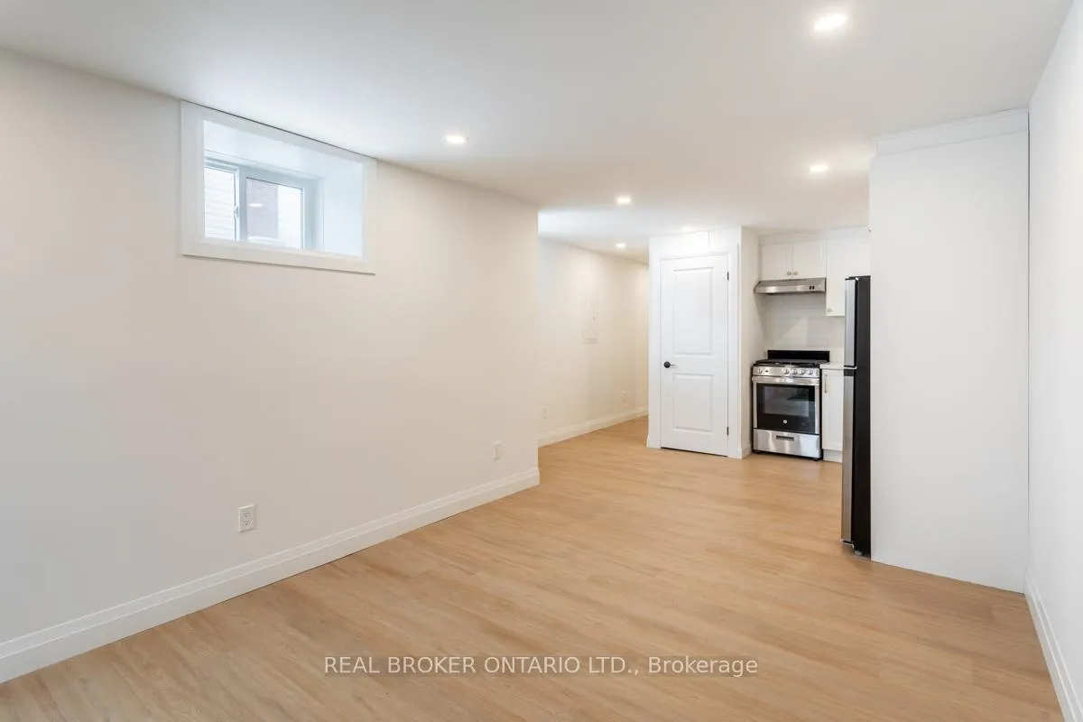 Photo 4 of Unit 4, 115 Catharine Street N, Hamilton, Beasley — HOMEH