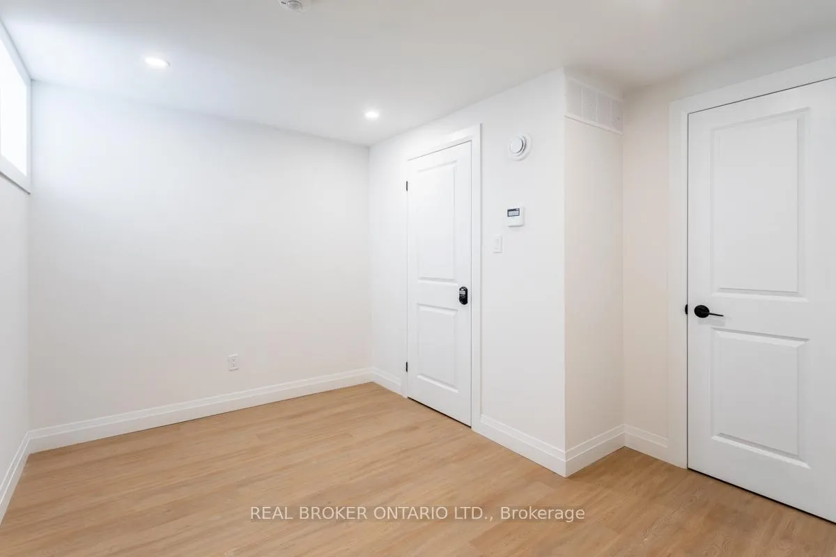 Photo 12 of Unit 4, 115 Catharine Street N, Hamilton, Beasley — HOMEH