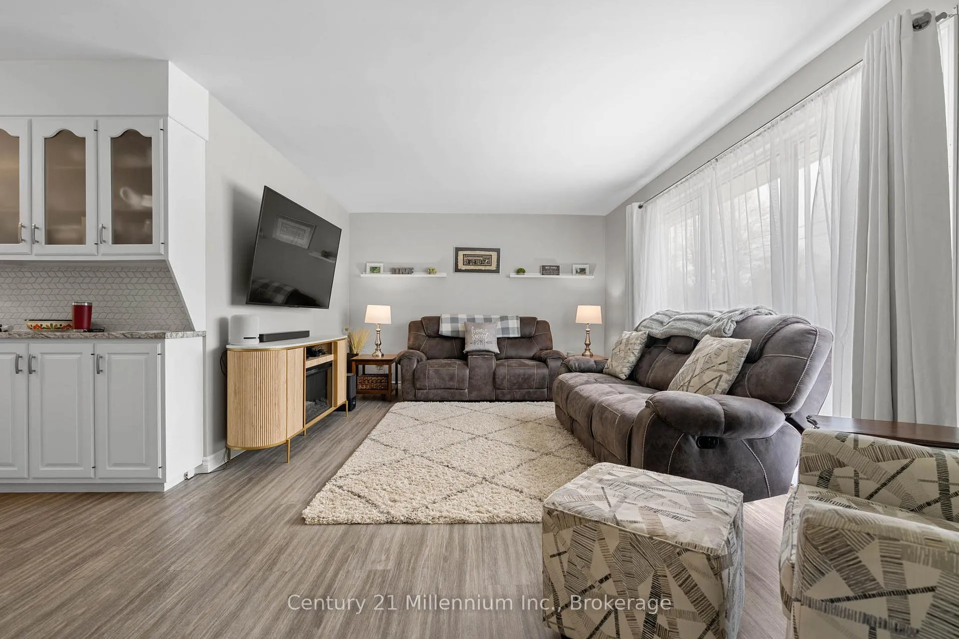 Photo 11 of 181 7th Avenue E, Owen Sound — HOMEH