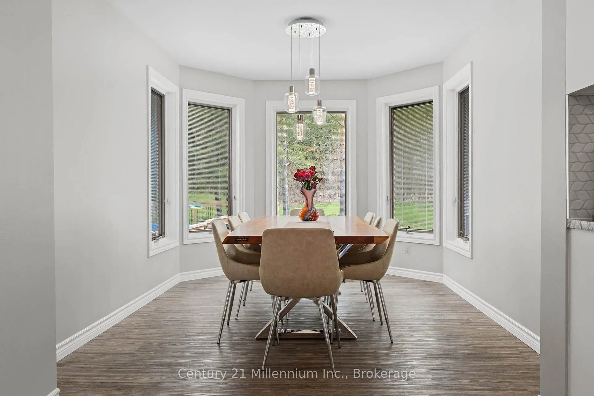 Photo 15 of 181 7th Avenue E, Owen Sound — HOMEH