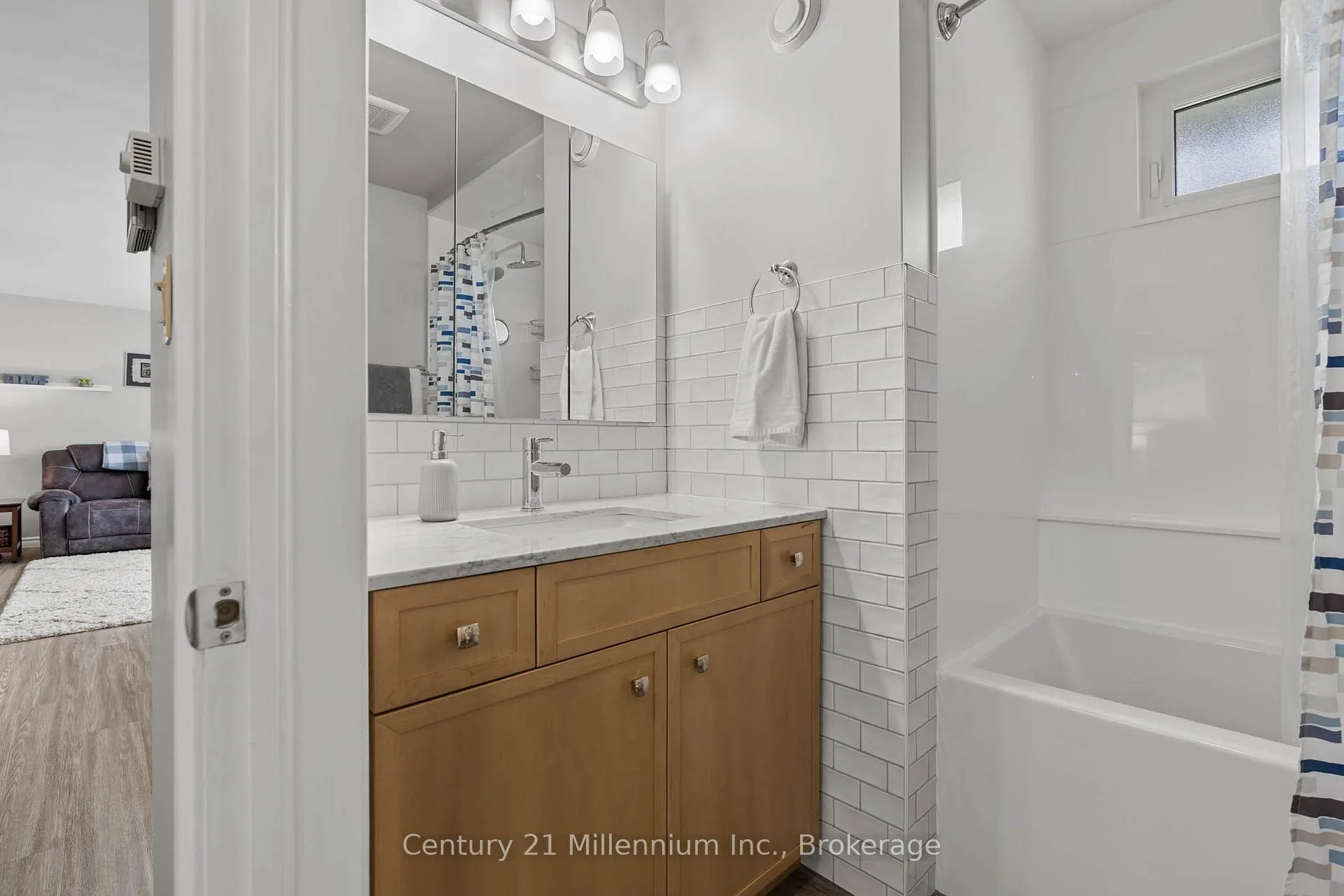 Photo 24 of 181 7th Avenue E, Owen Sound — HOMEH
