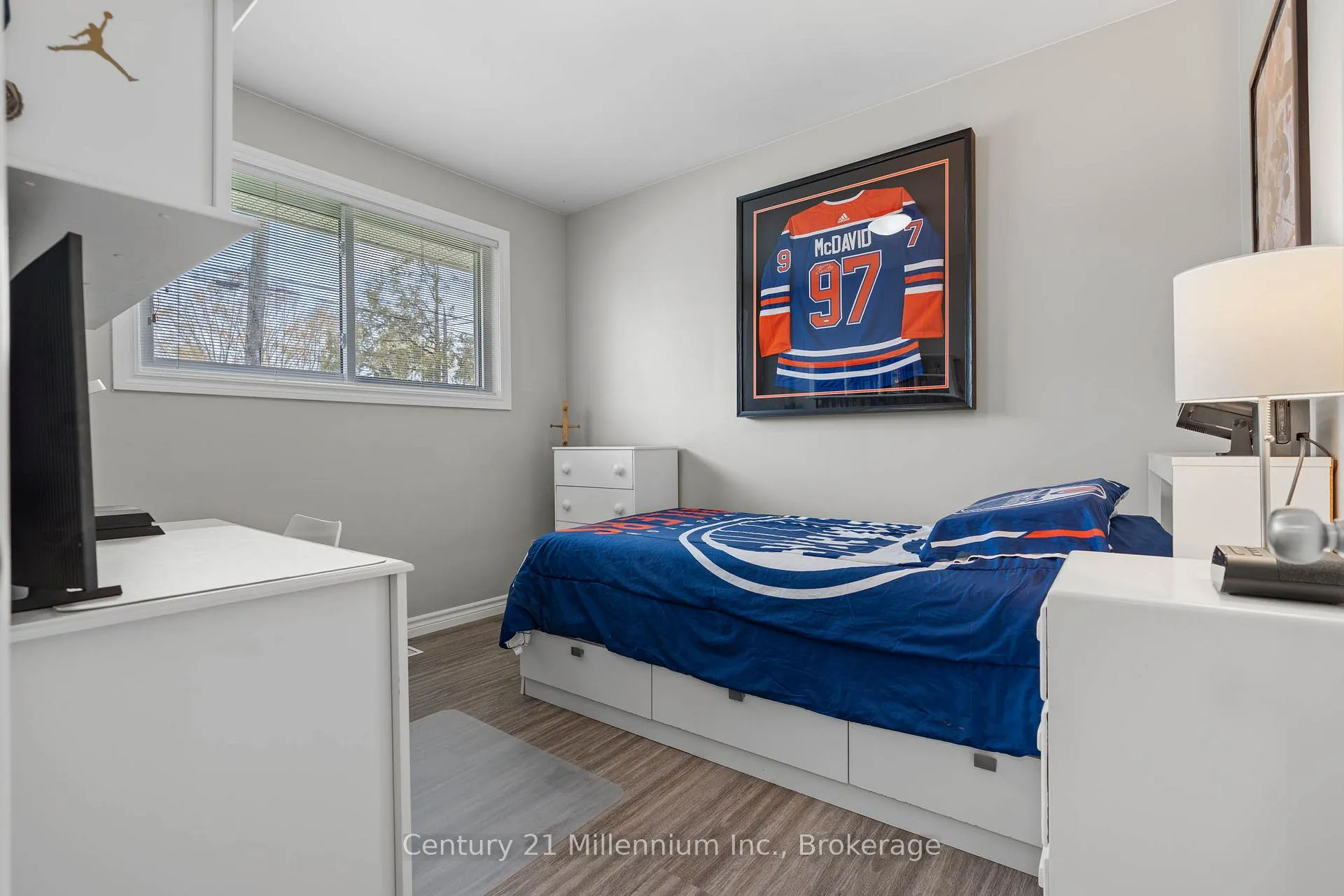 Photo 28 of 181 7th Avenue E, Owen Sound — HOMEH
