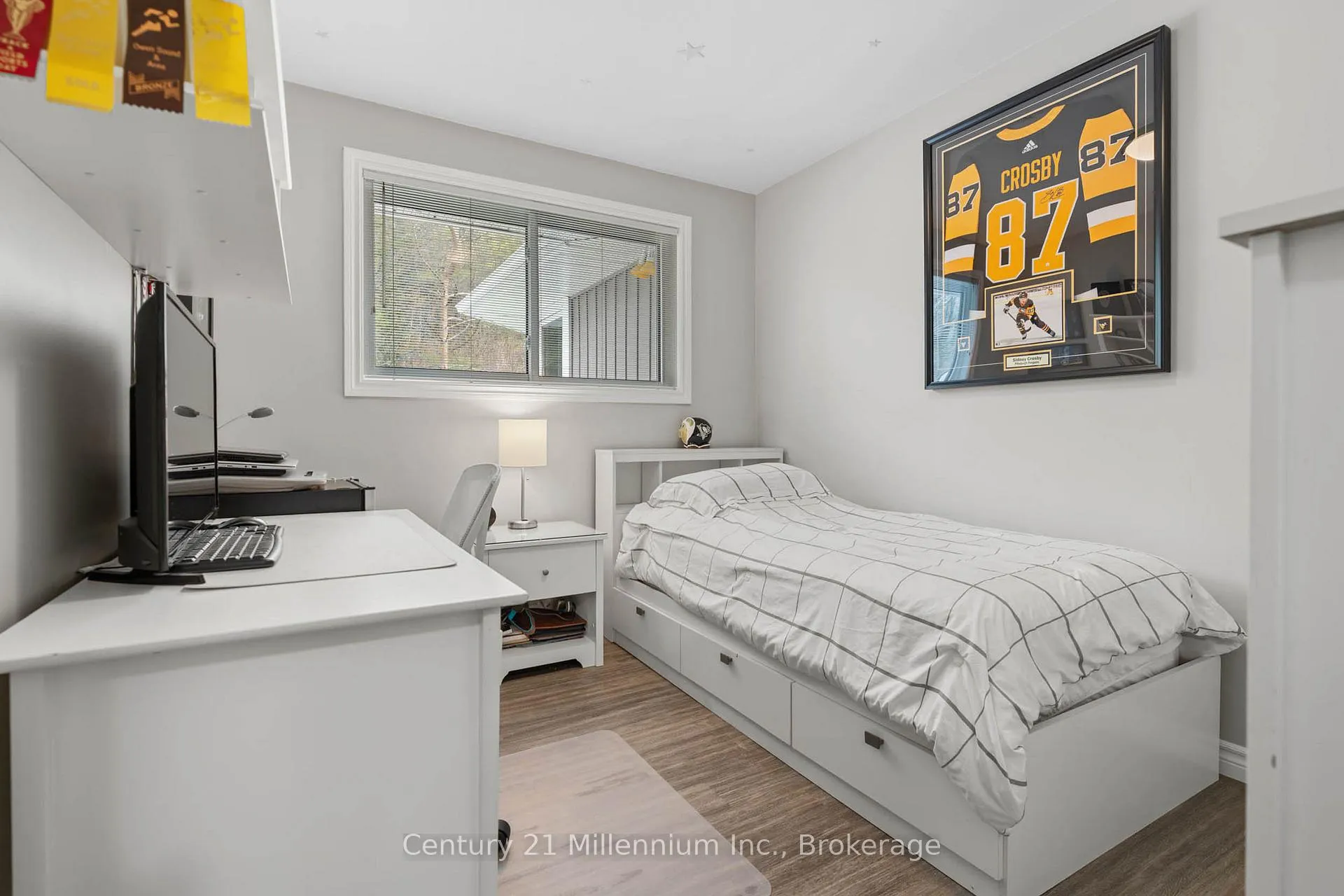 Photo 29 of 181 7th Avenue E, Owen Sound — HOMEH