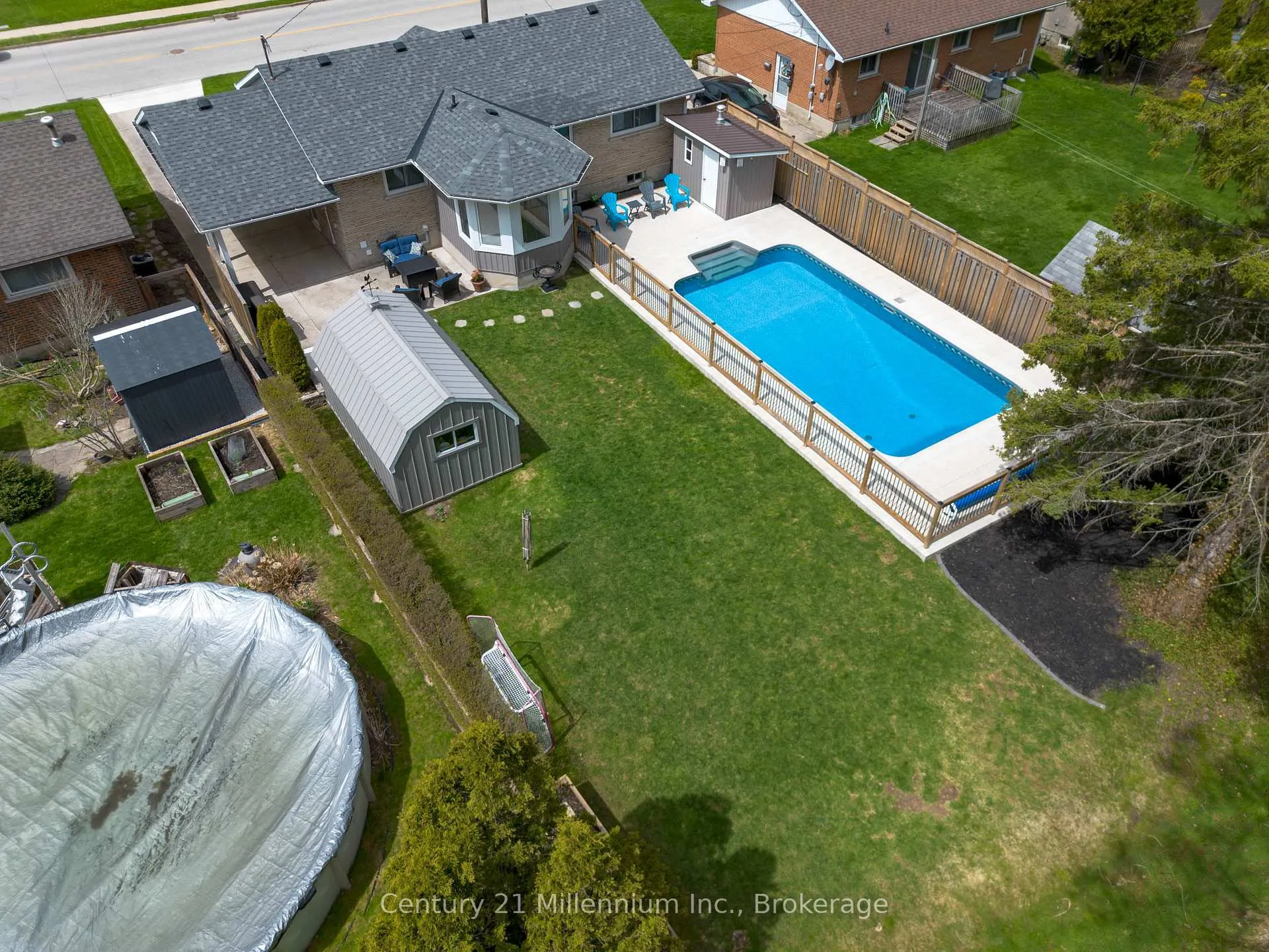 Photo 38 of 181 7th Avenue E, Owen Sound — HOMEH
