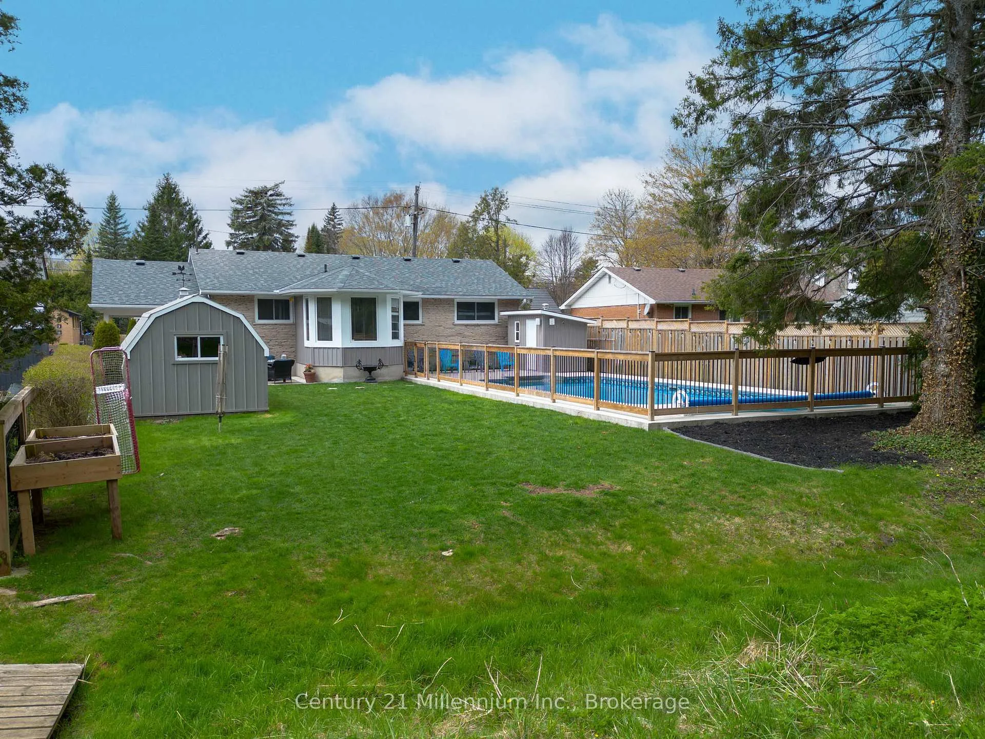 Photo 40 of 181 7th Avenue E, Owen Sound — HOMEH