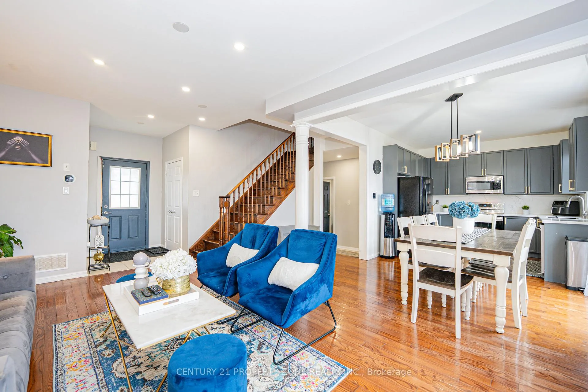 Photo 9 of 804 Ormond Drive, Oshawa, Samac — HOMEH