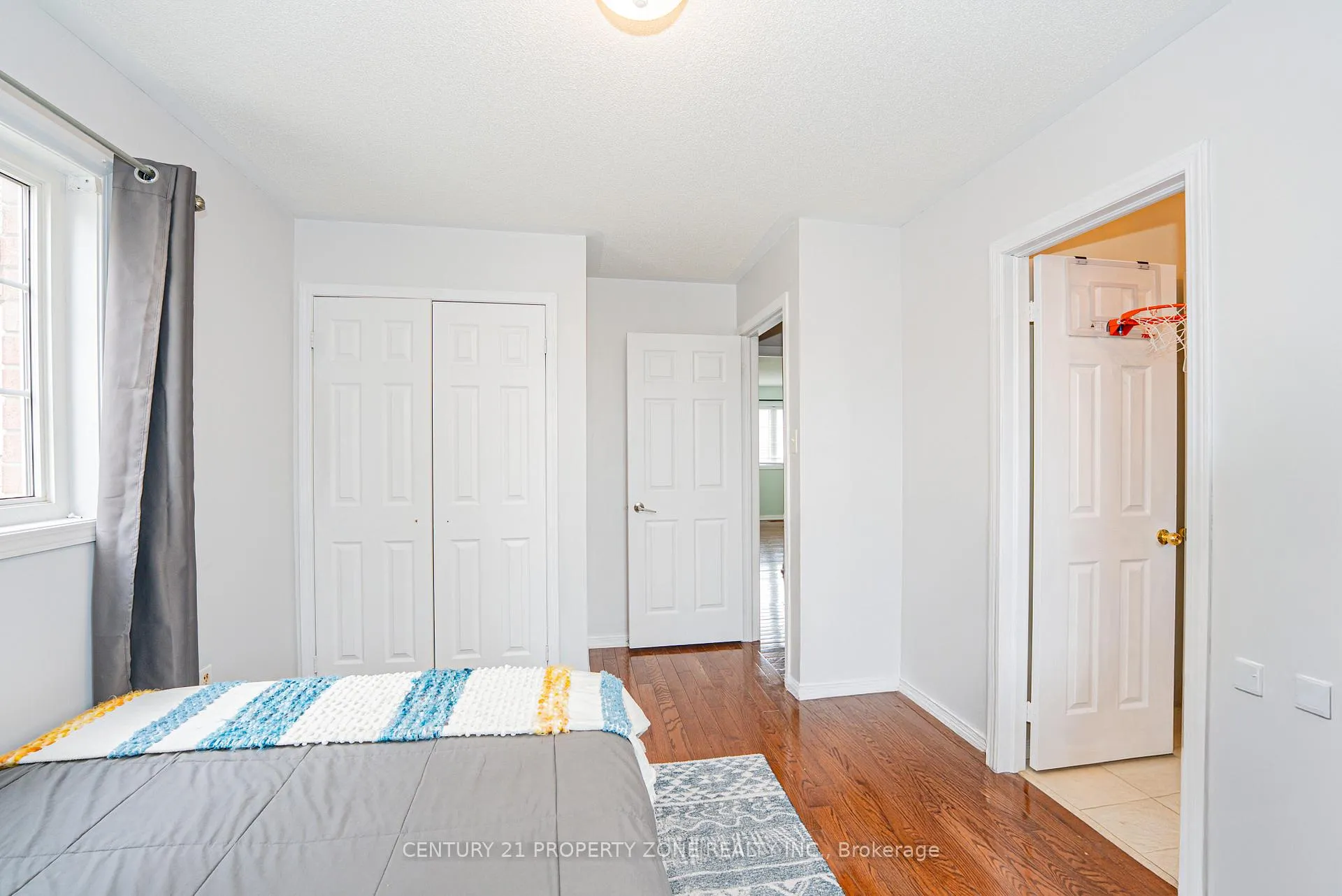 Photo 31 of 804 Ormond Drive, Oshawa, Samac — HOMEH