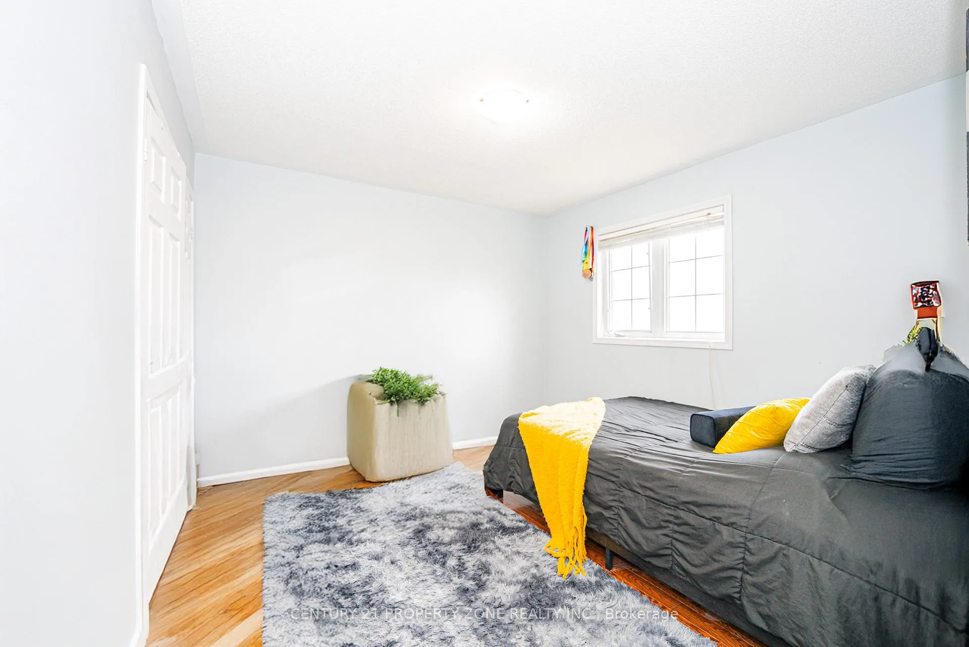 Photo 33 of 804 Ormond Drive, Oshawa, Samac — HOMEH