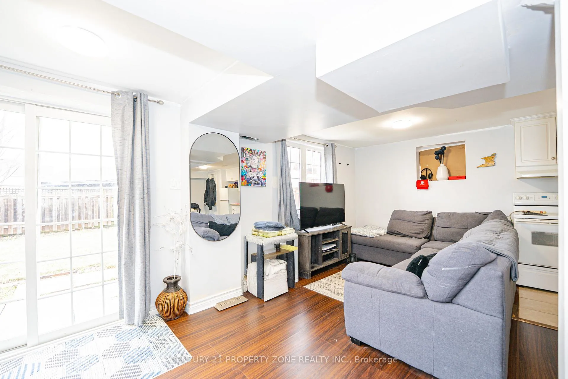Photo 43 of 804 Ormond Drive, Oshawa, Samac — HOMEH