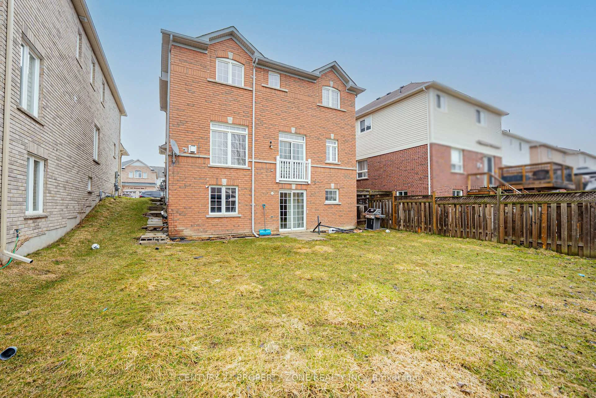 Photo 50 of 804 Ormond Drive, Oshawa, Samac — HOMEH