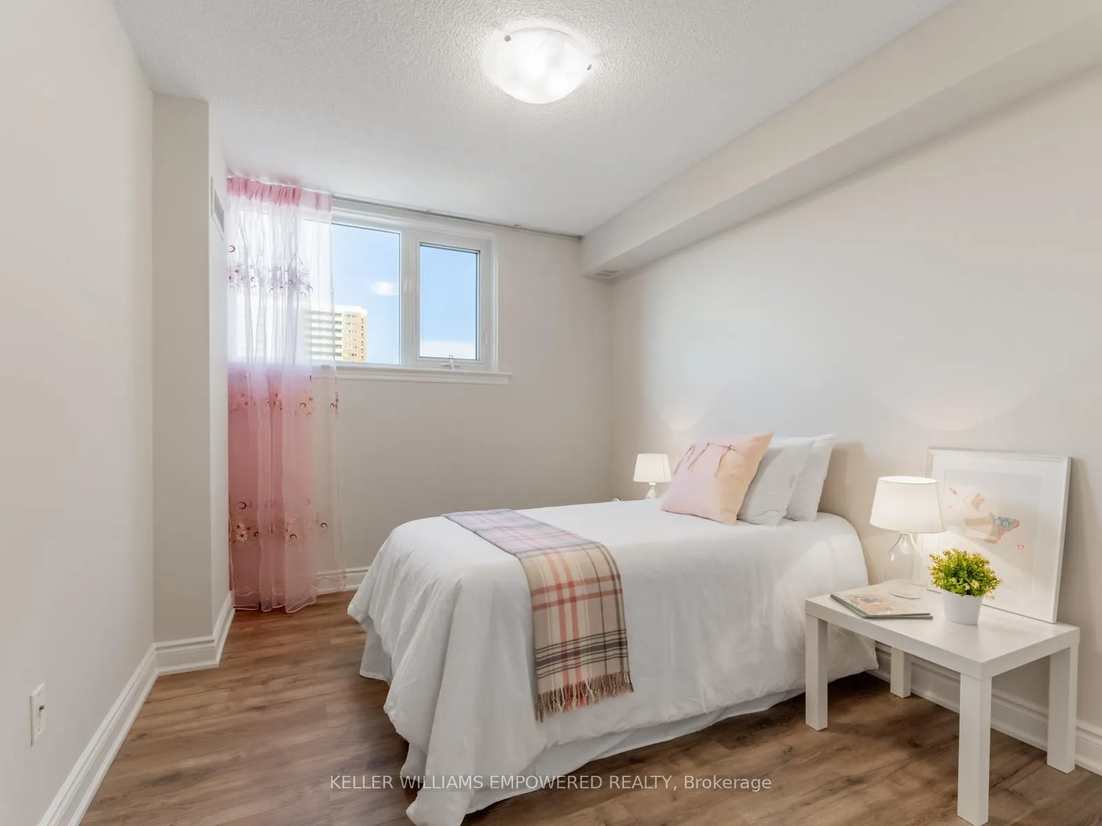 Photo 25 of Unit 709, 240 Scarlett Road, Toronto, Rockcliffe-Smythe — HOMEH