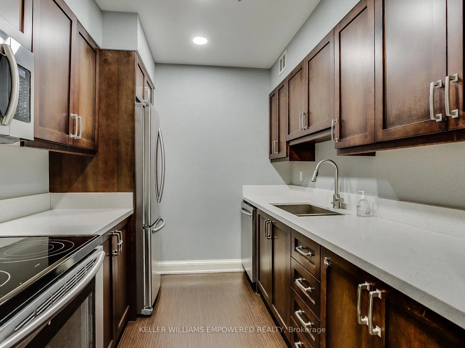 Photo 35 of Unit 709, 240 Scarlett Road, Toronto, Rockcliffe-Smythe — HOMEH