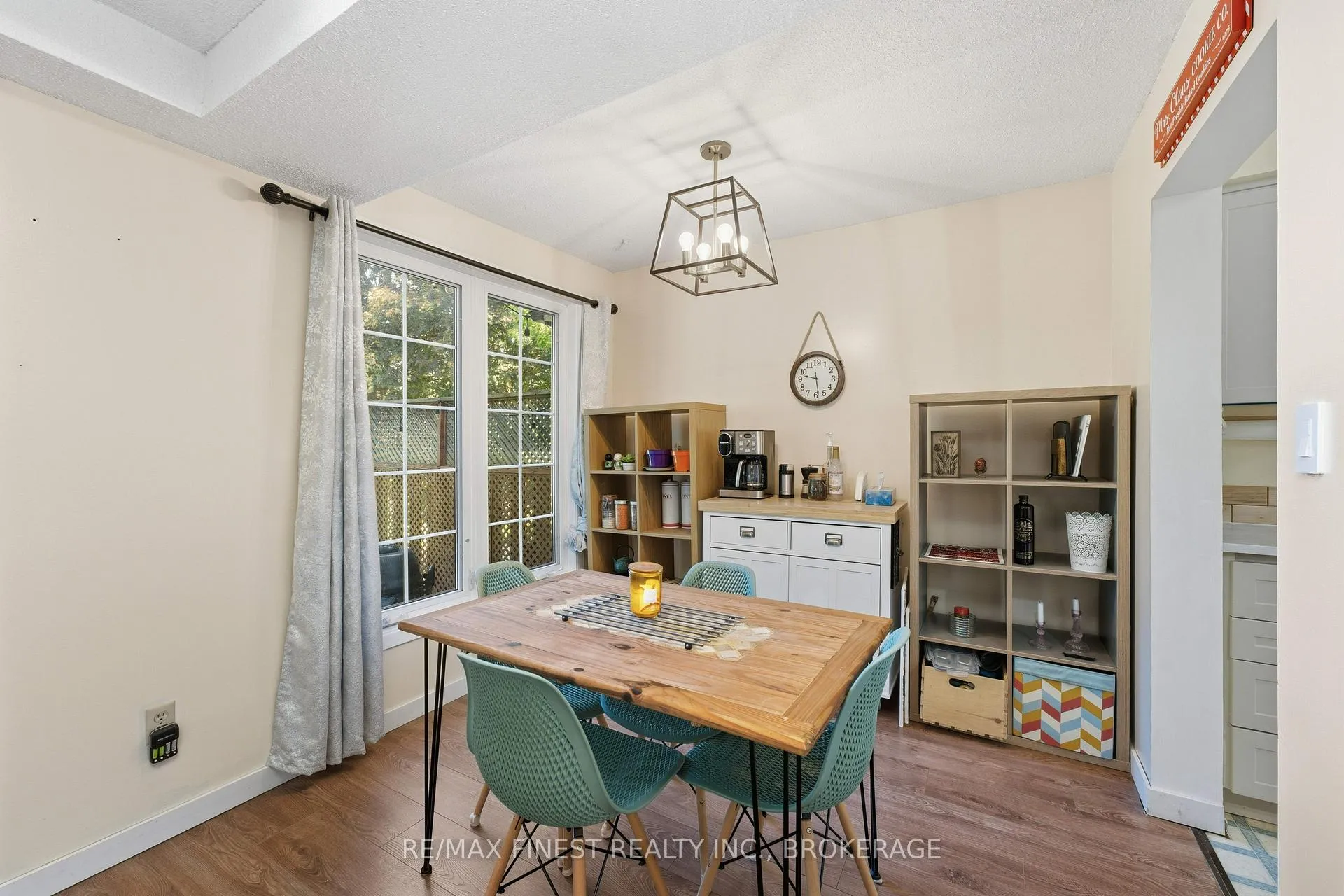 Photo 11 of 26 Windfield Crescent, Kingston, Kingston East (Incl Barret Crt) — HOMEH