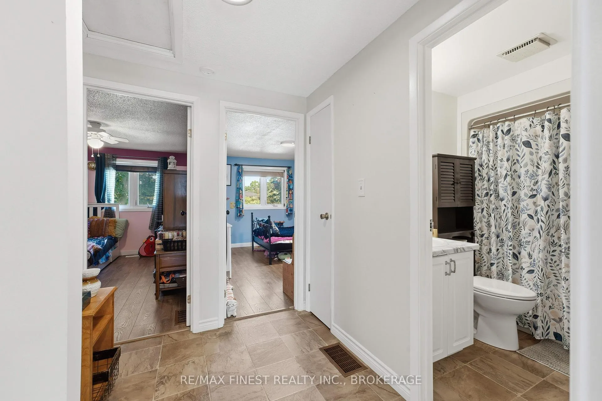 Photo 16 of 26 Windfield Crescent, Kingston, Kingston East (Incl Barret Crt) — HOMEH