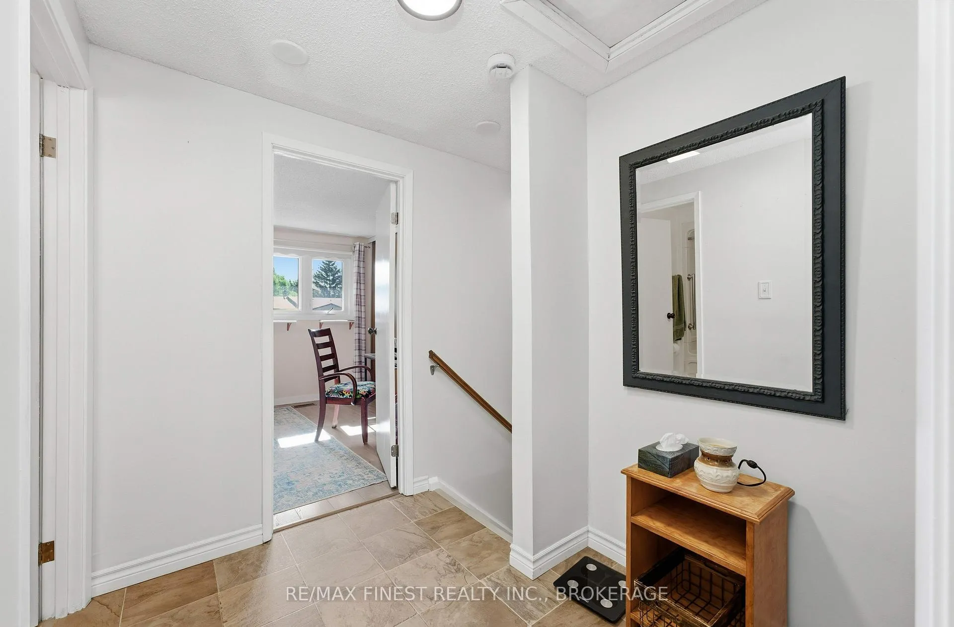 Photo 17 of 26 Windfield Crescent, Kingston, Kingston East (Incl Barret Crt) — HOMEH